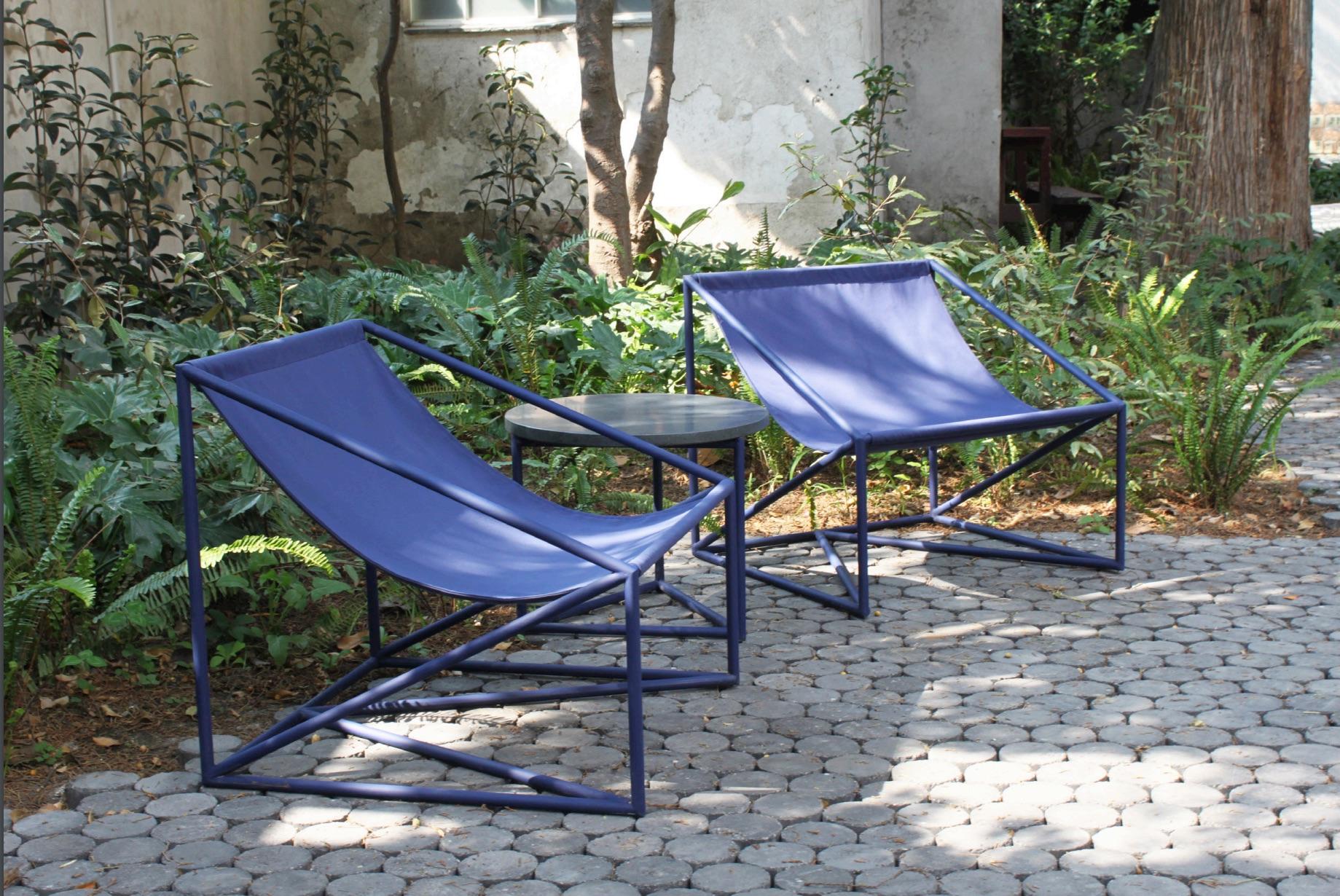 Outdoor furniture design by Maria Beckmann. These outdoor chairs are made from steel tubing and thick canvas.

La Tuba Outdoor Chair is available in multiple sizes.

Materials: Steel with canvas (outdoor use) / Steel with leather (indoor use) /