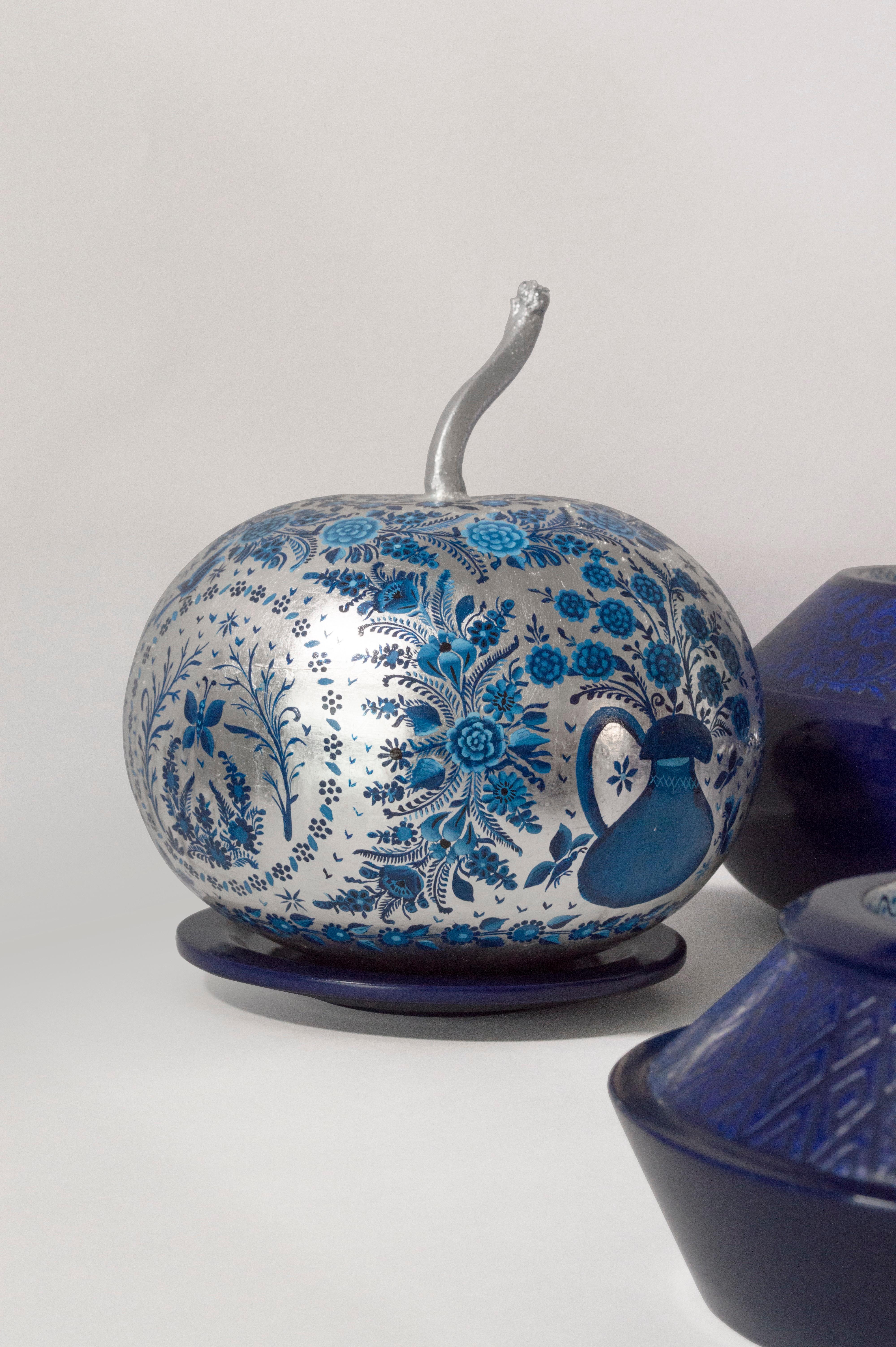 Modern La Urna Azul Urn by Acoocooro For Sale