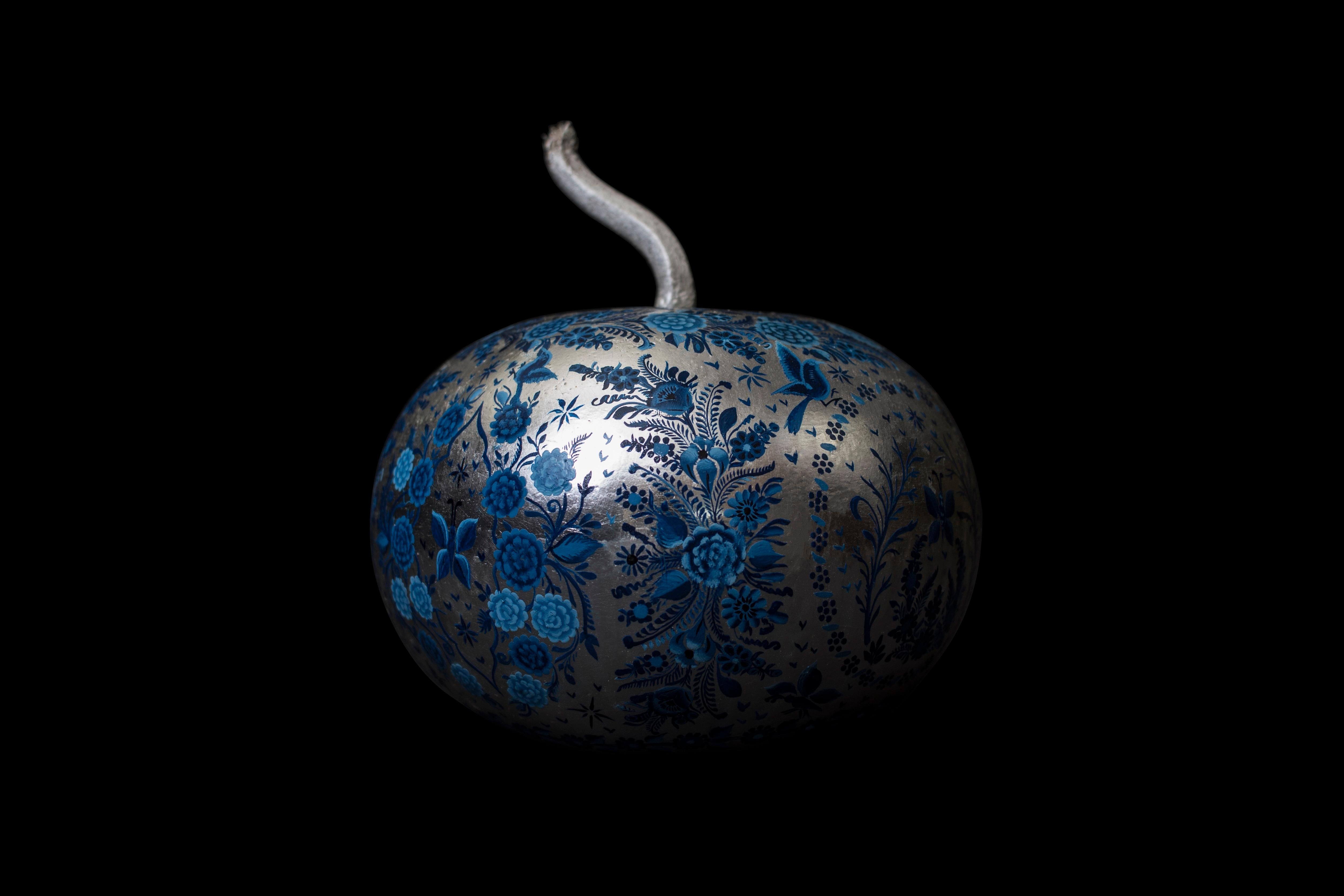La Urna Azul Urn by Acoocooro In New Condition For Sale In Geneve, CH