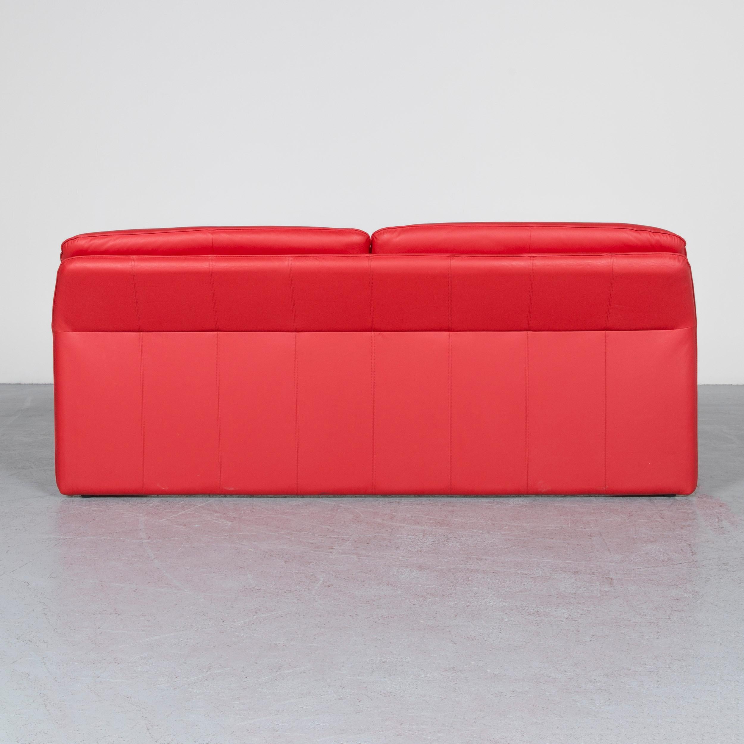 Laauser Atlanta Designer Sofa Leather Red Two-Seat Couch Modern For Sale 4