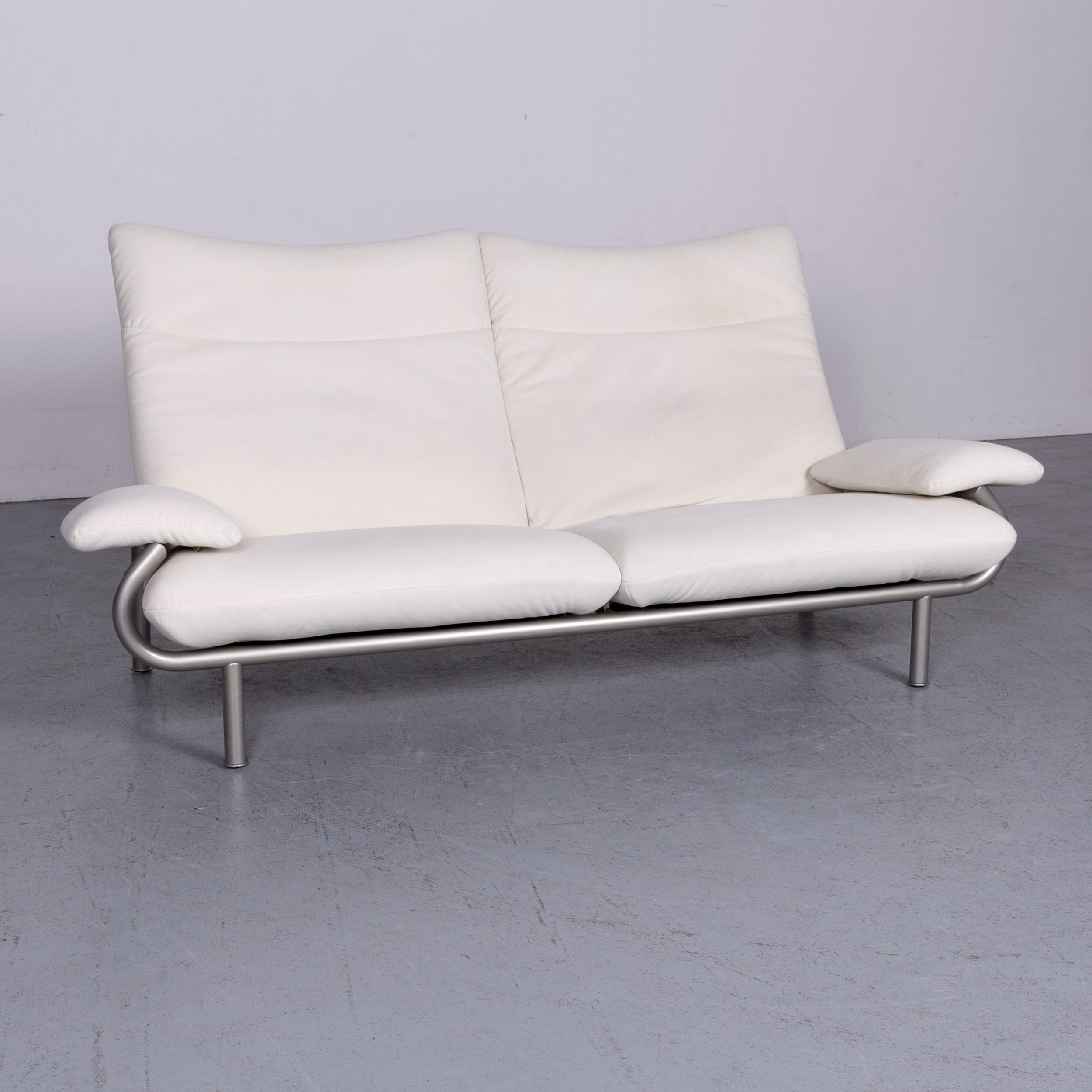 We bring to you a Laauser designer fabric sofa white three-seat couch.