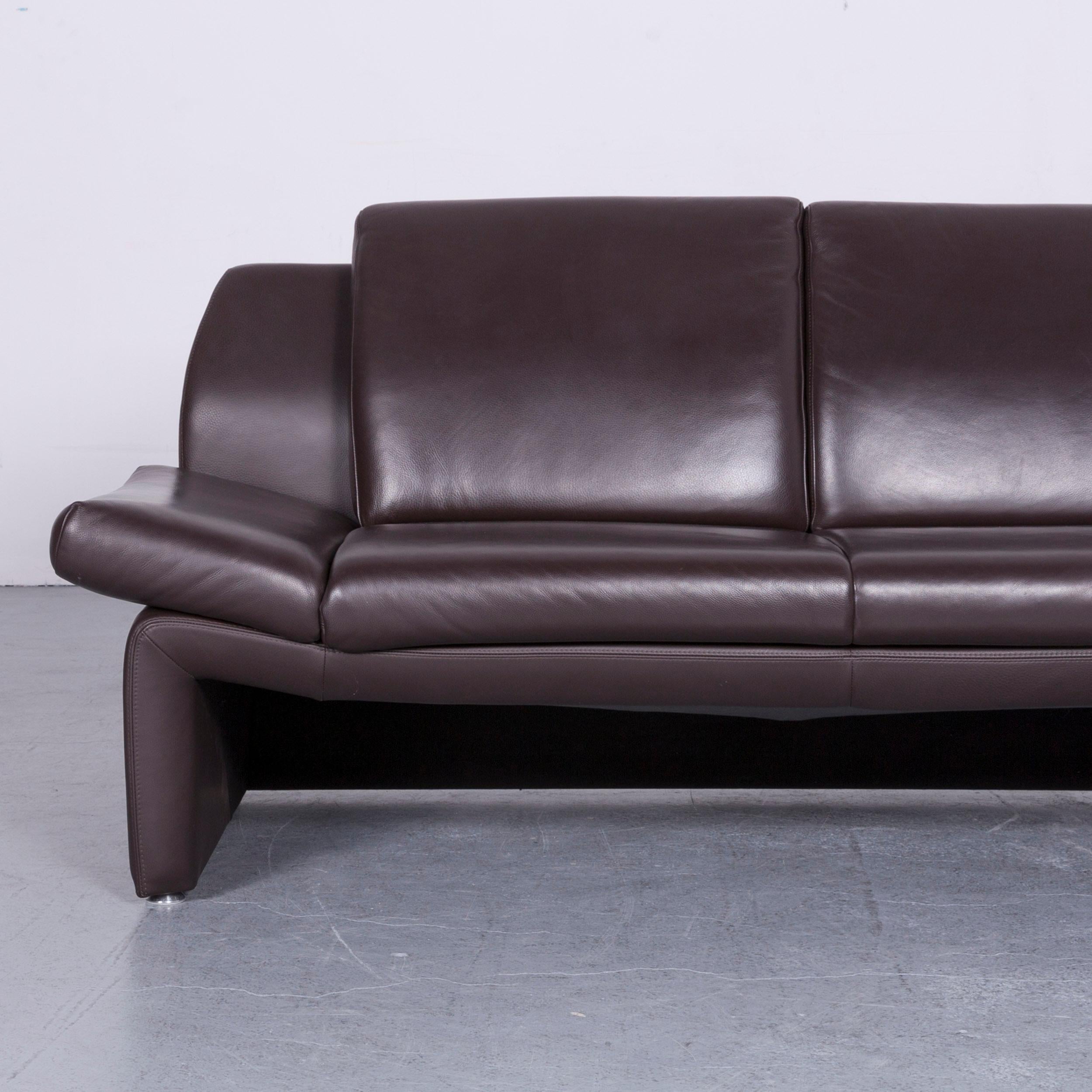 Laauser Designer Leather Sofa Brown Two-Seat Couch In Good Condition For Sale In Cologne, DE