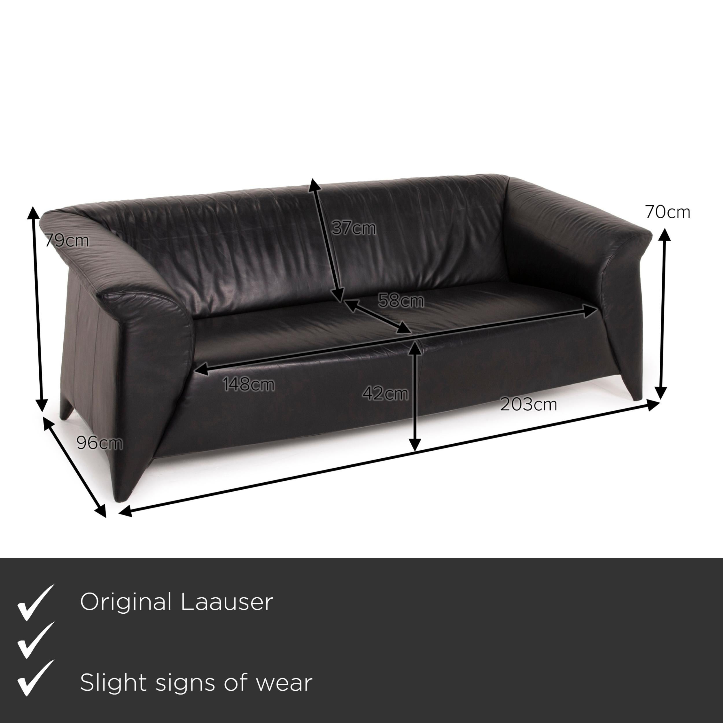 We present to you a Laauser leather sofa black two-seater.


 Product measurements in centimeters:
 

Depth: 96
Width: 203
Height: 79
Seat height: 42
Rest height: 70
Seat depth: 58
Seat width: 148
Back height: 37.
 