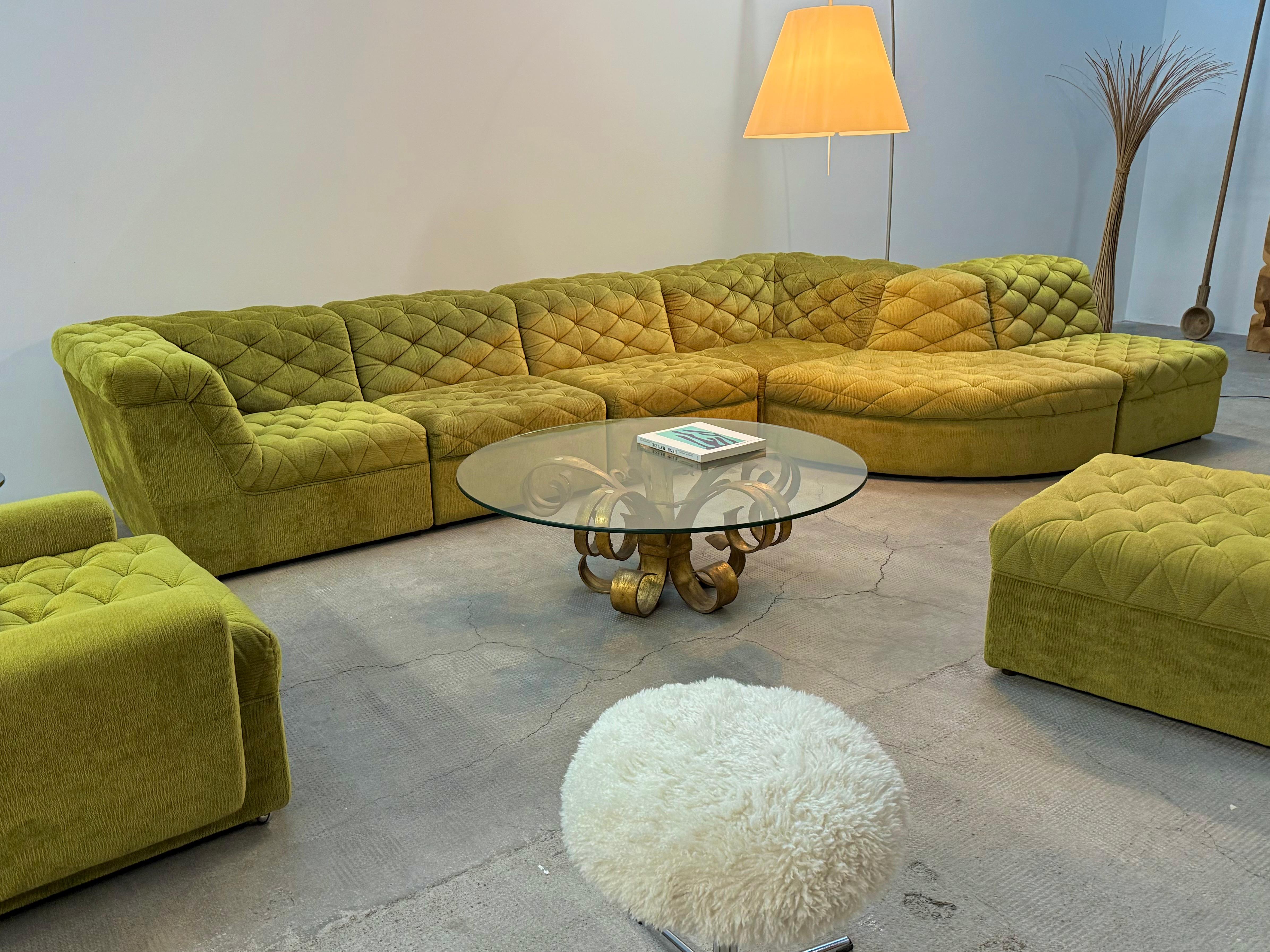 Laauser Modular Sitzgruppe Sofa Sessel Samt grün gold, Deutschland 1970s In Good Condition In Reutlingen, DE