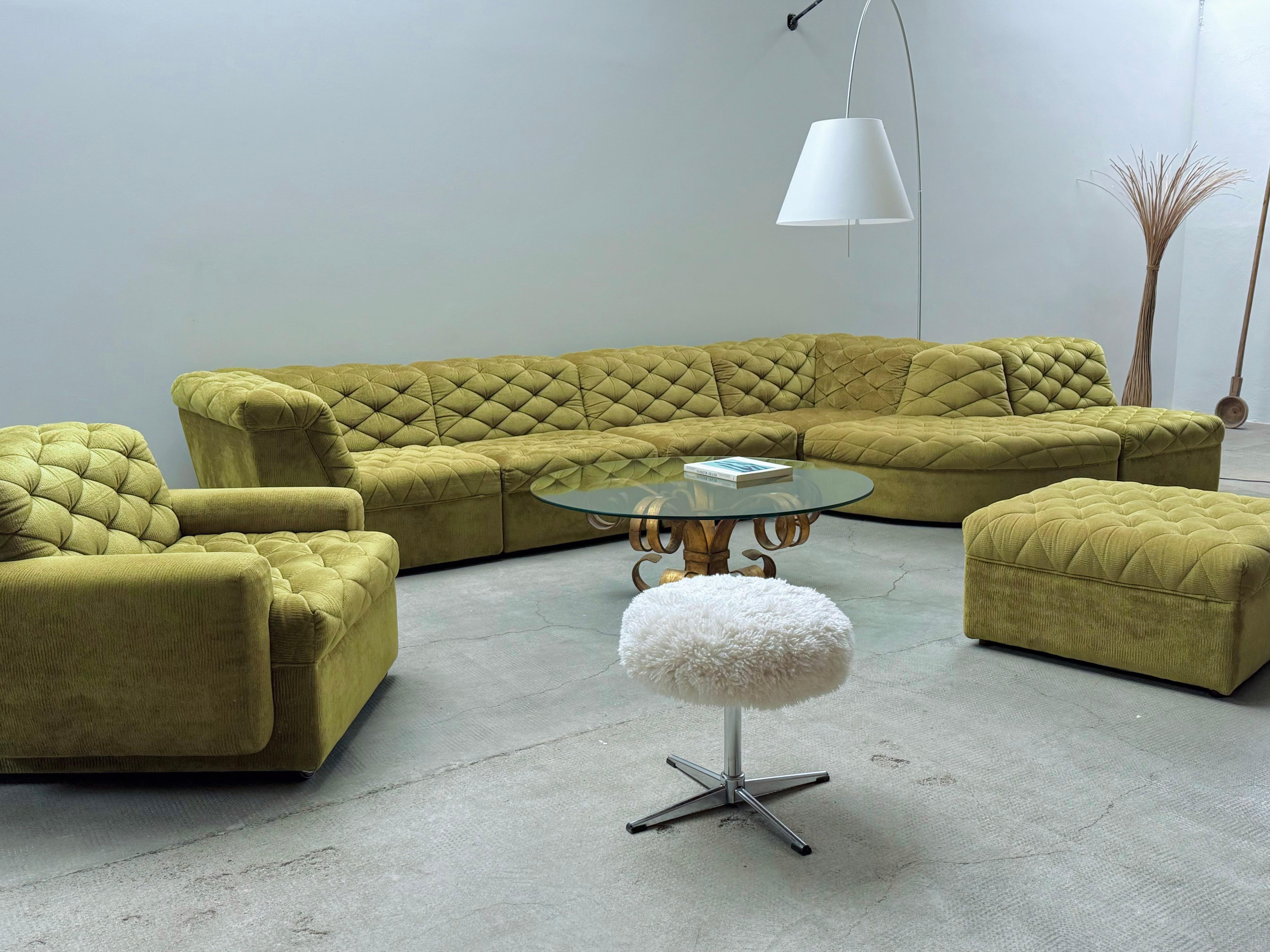 Velvet Laauser Modular Sitzgruppe Sofa Sessel Samt grün gold, Deutschland 1970s