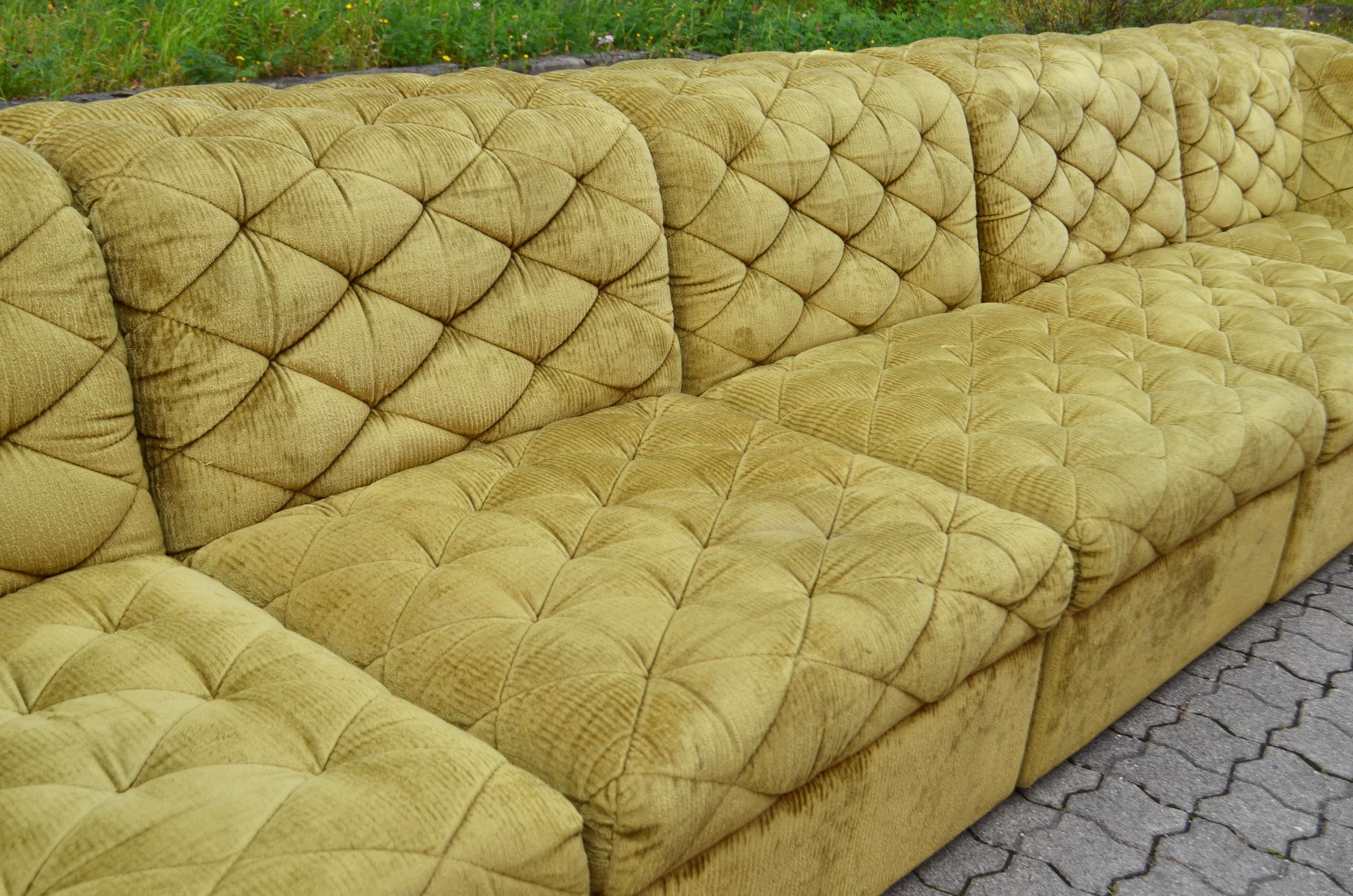Laauser Vintage Salón Modular Años 70 Terciopelo verde oliva Sofá Seccional en venta 4