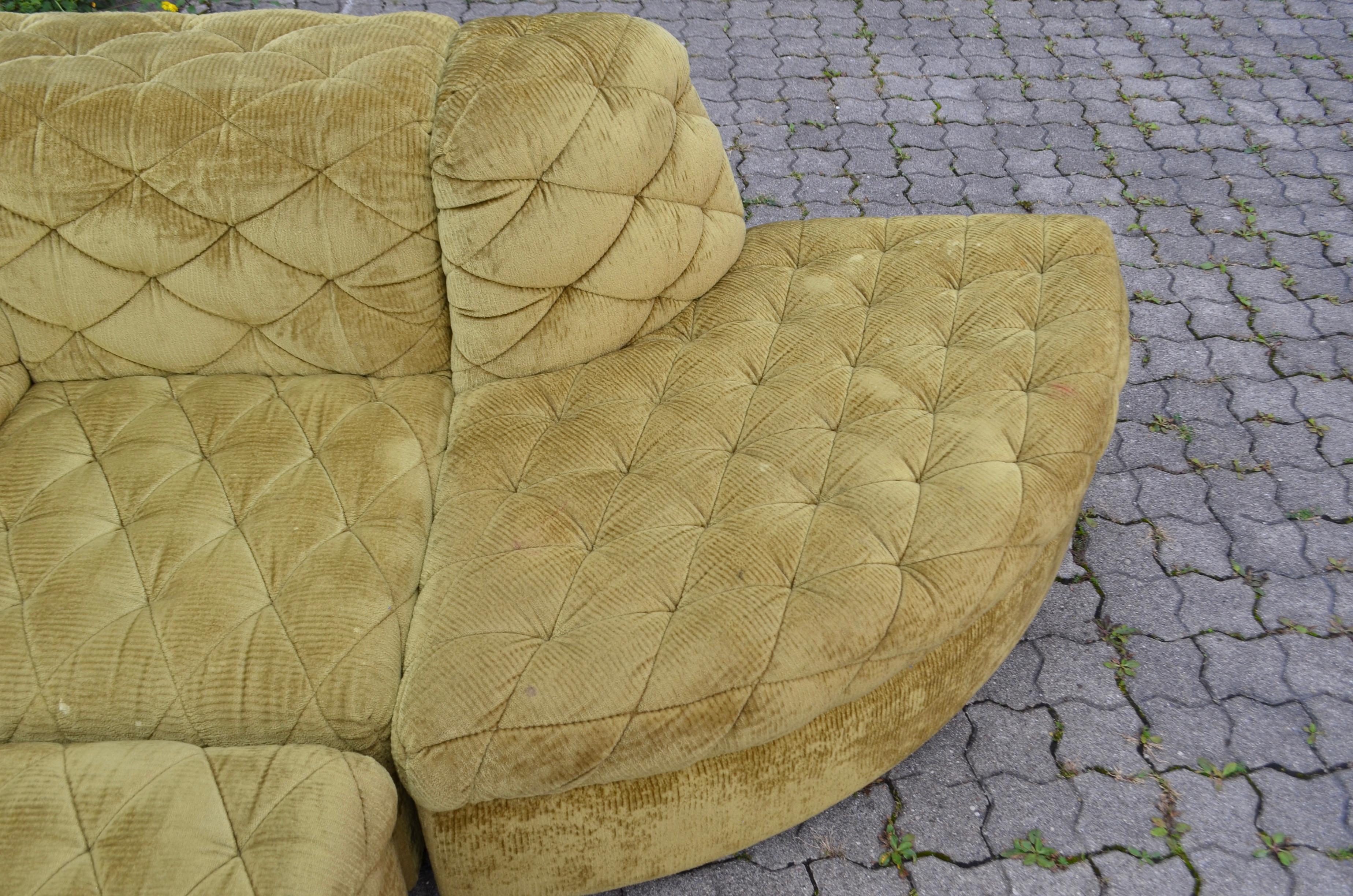 Laauser Vintage Salón Modular Años 70 Terciopelo verde oliva Sofá Seccional en venta 1