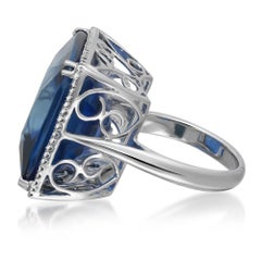 Lab Created Saphir 44,54 Gesamtkaratgewicht & 0,28 Karat Diamant Cocktail-Ring 18K Weißgold 6,5