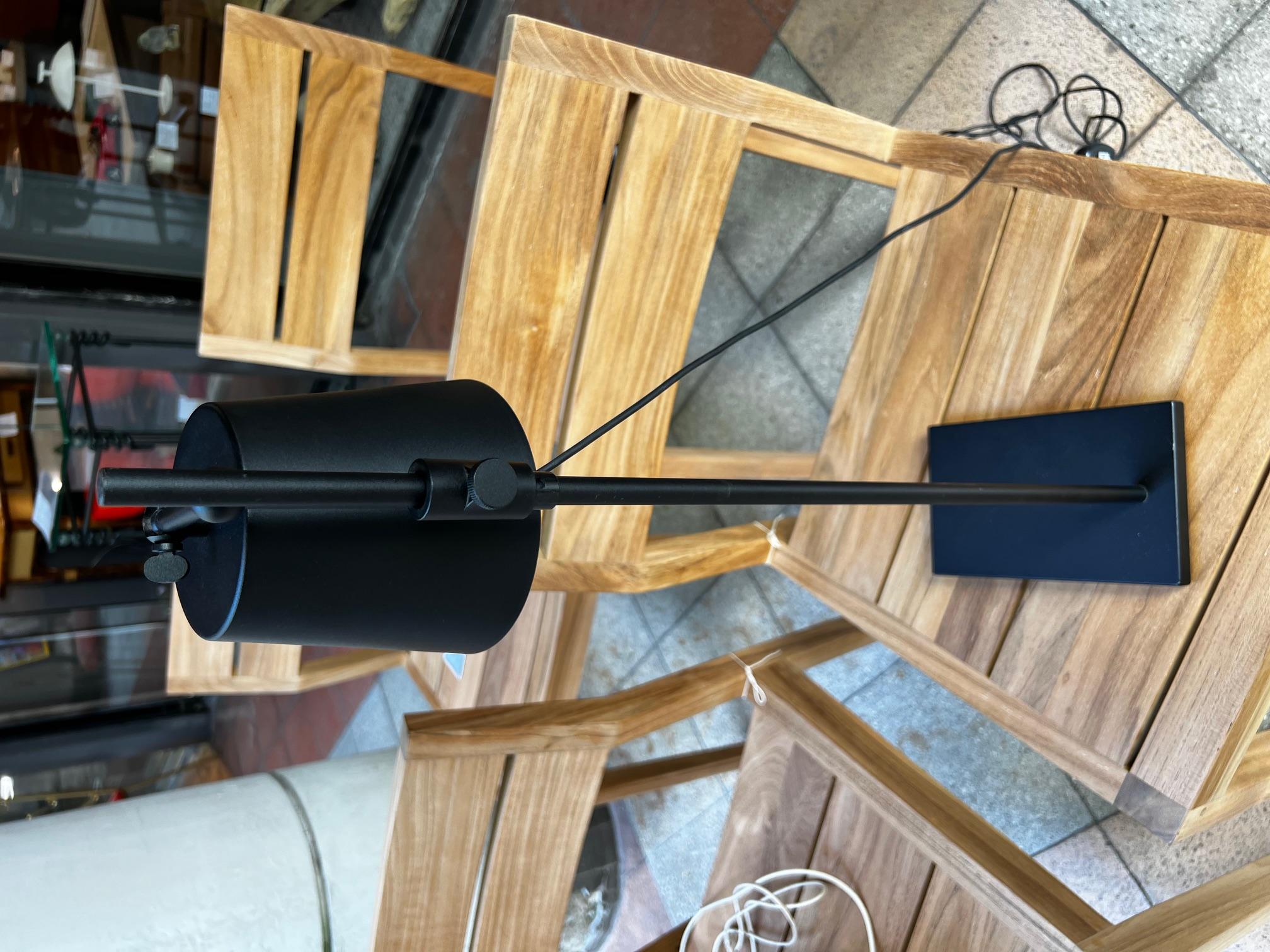 Lab Light by Anatomy Design Karakter edition For Sale 1