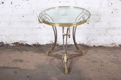 Table d'appoint Labarge Hollywood Regency en laiton:: acier et verre avec pieds sabots