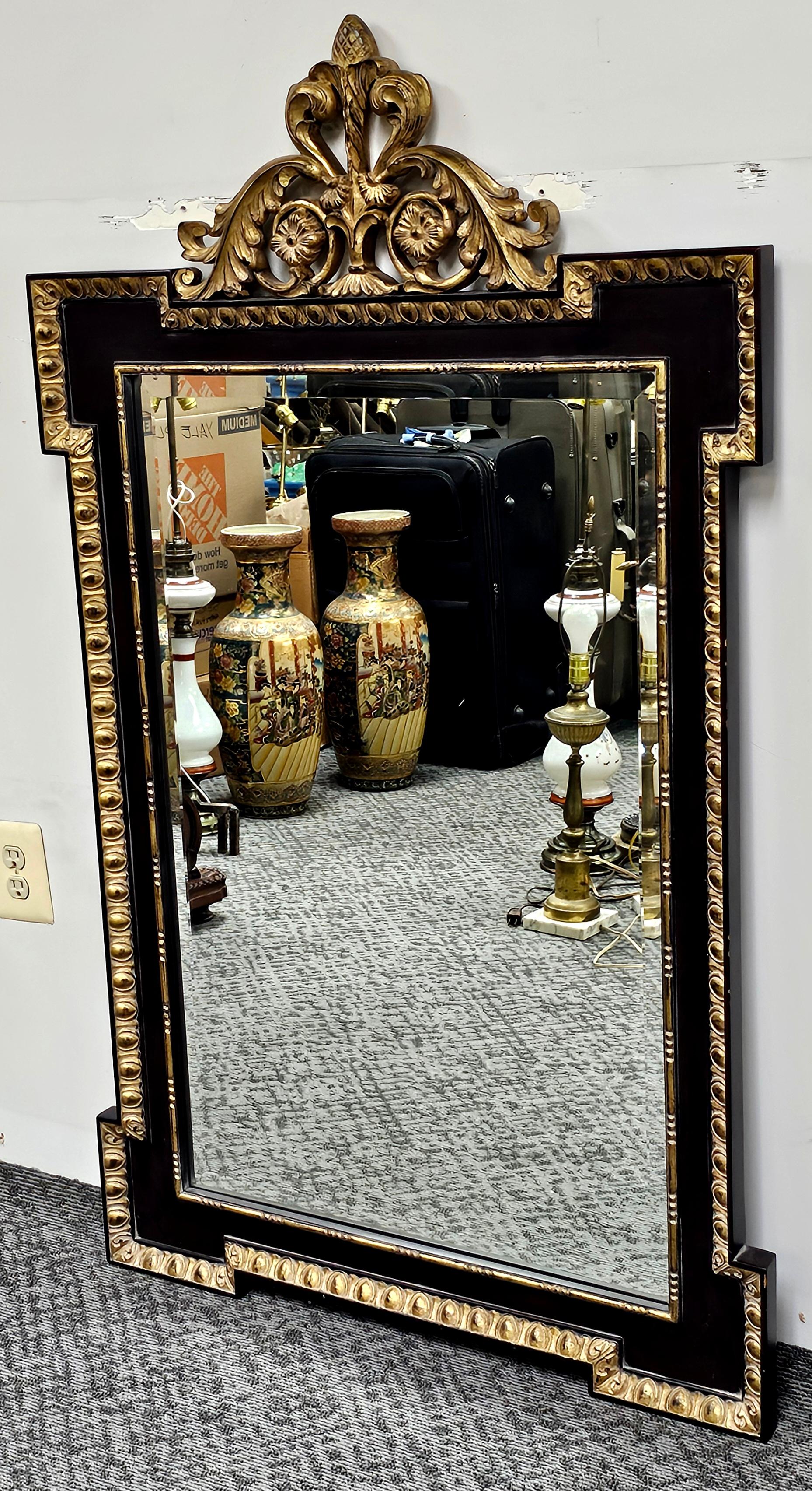 Inconnu Labarge Miroir de style Napoléon III Patial doré et ébonisé en vente