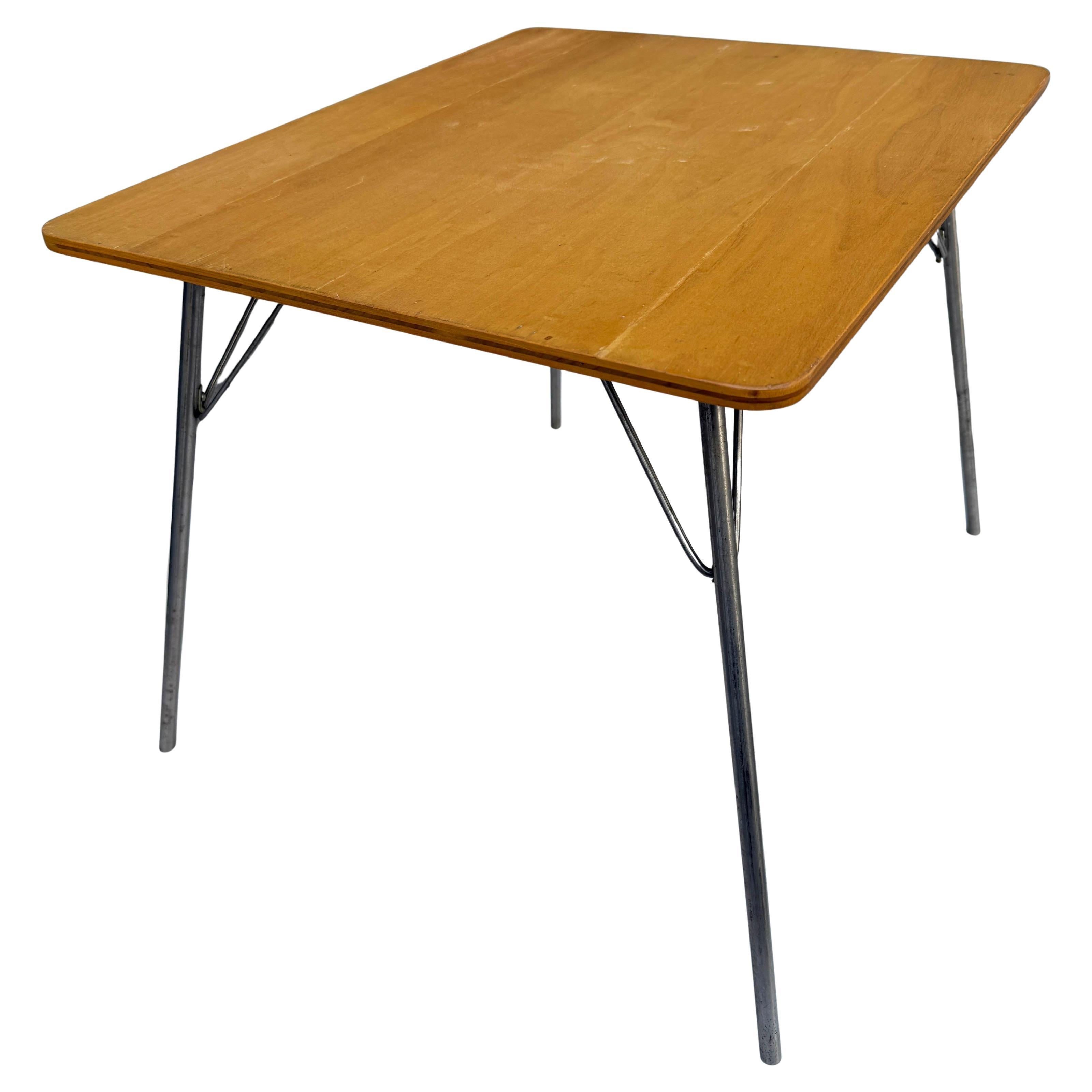 Américain Table d'appoint Eames IT-1 labellisée pour Herman Miller, années 1950 en vente