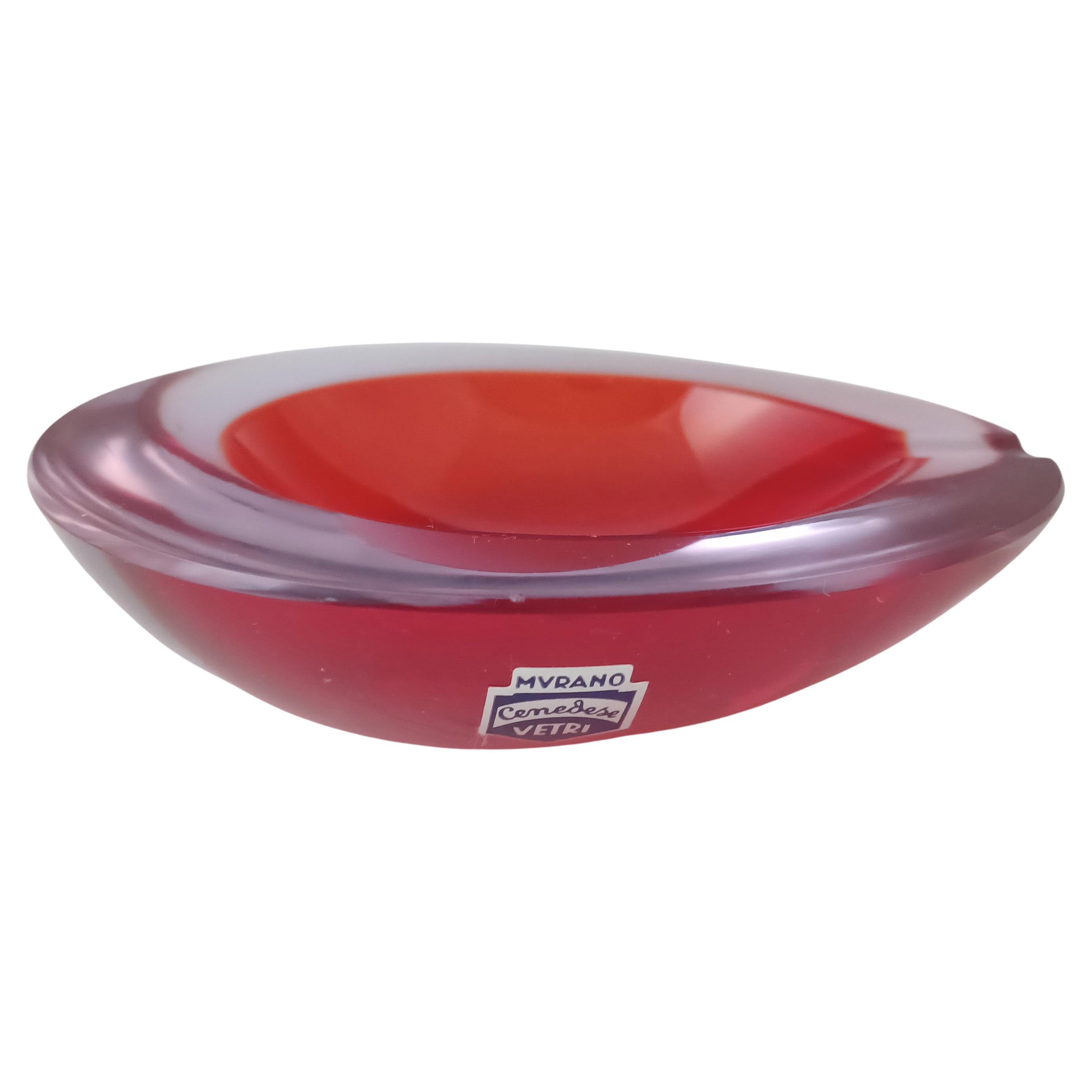 ETIQUETADO Cuenco geoda de cristal de Murano rojo y neodimio de Cenedese en venta