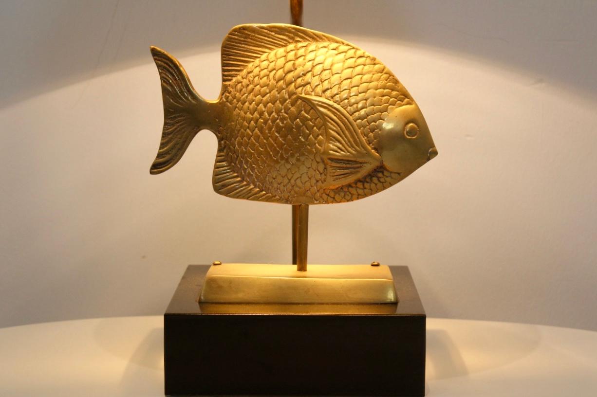 20th Century Labelled Fish Sculpture Table Lamp in Brass by Deknudt, Belgium, 1970s