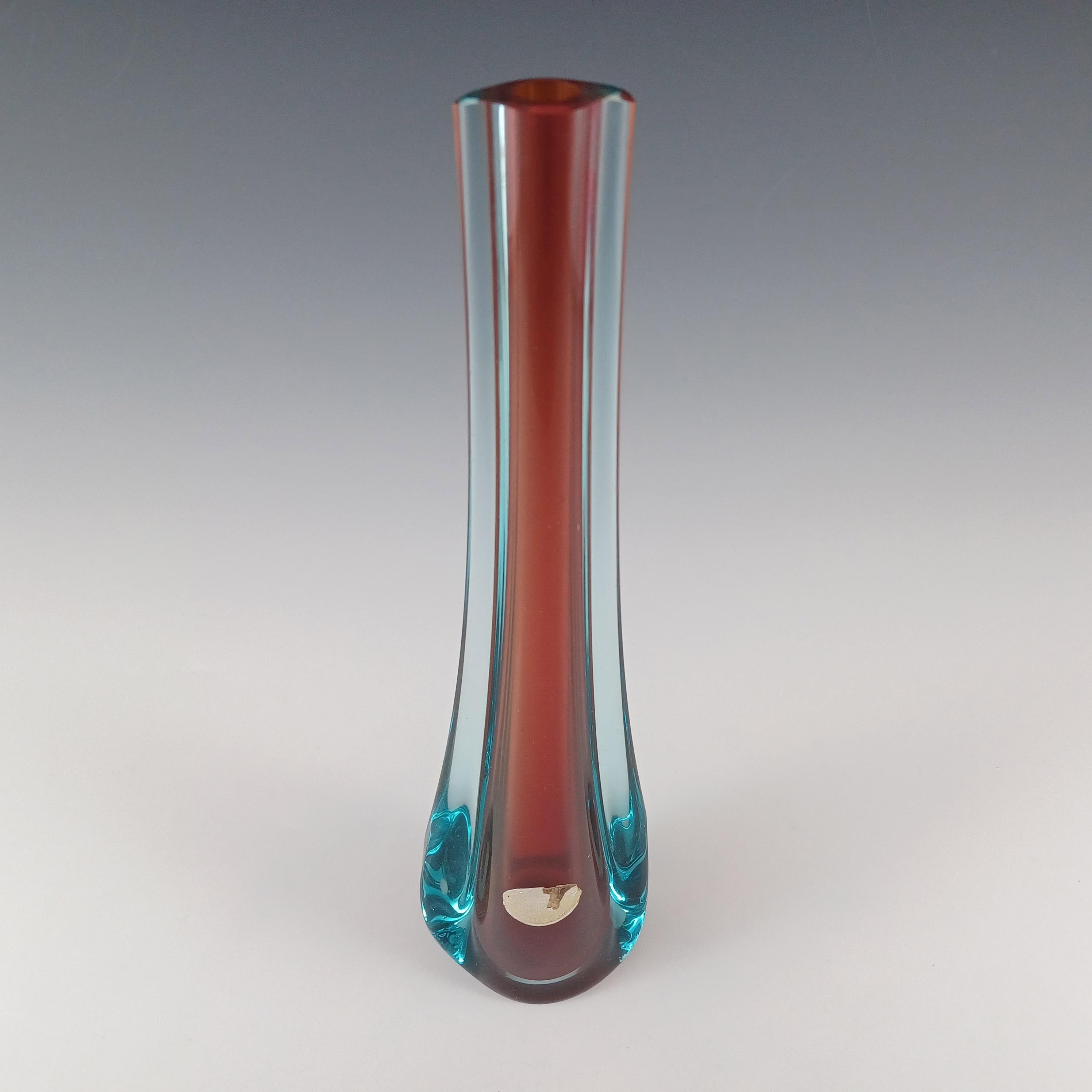LABELLED Fratelli Scarpa Murano Sommerso Rot & Blau Glas Stem Vase (Handgefertigt) im Angebot