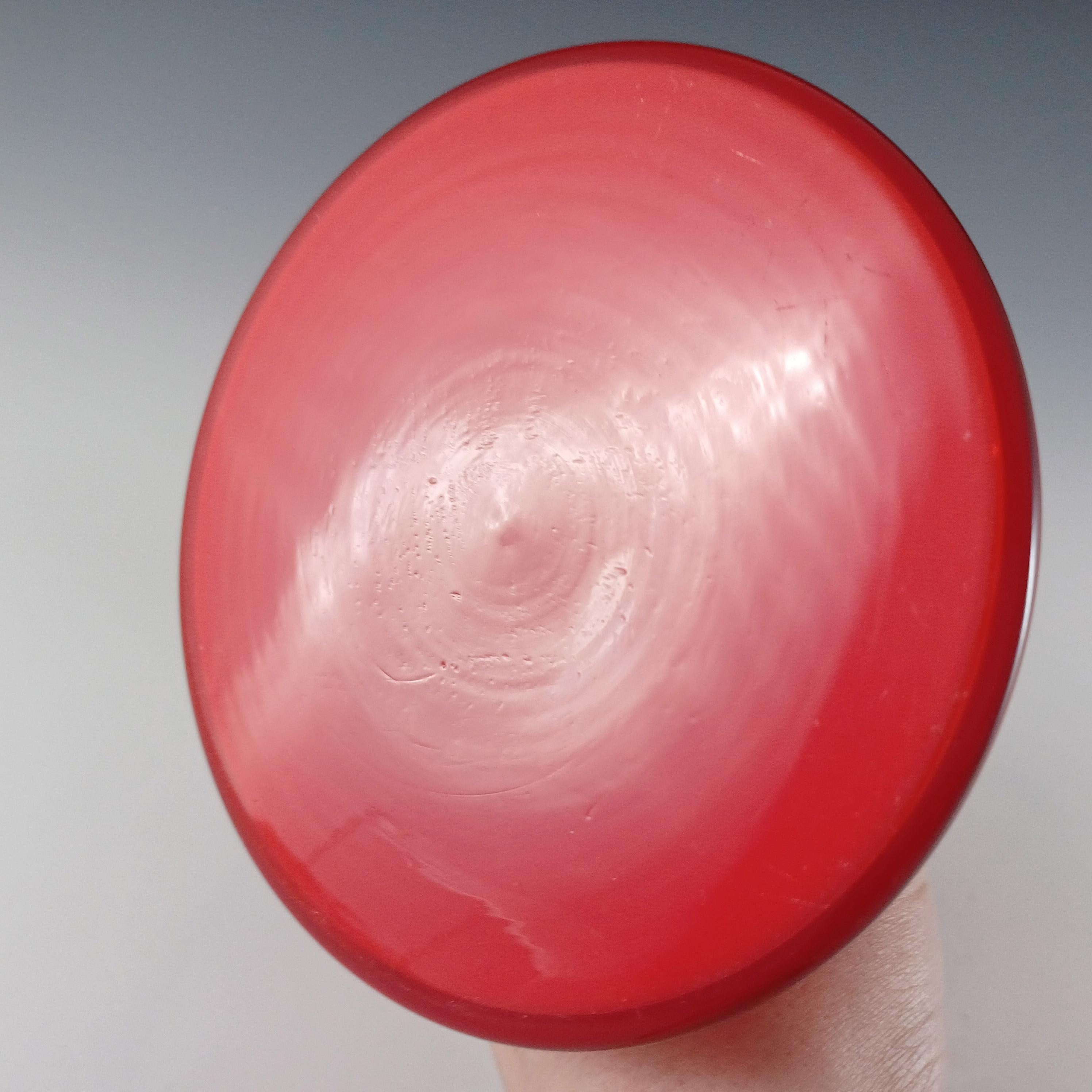 ETIQUETADO Holmegaard Carnaby Jarrón de cristal rojo de Per Lutken Vidrio en venta