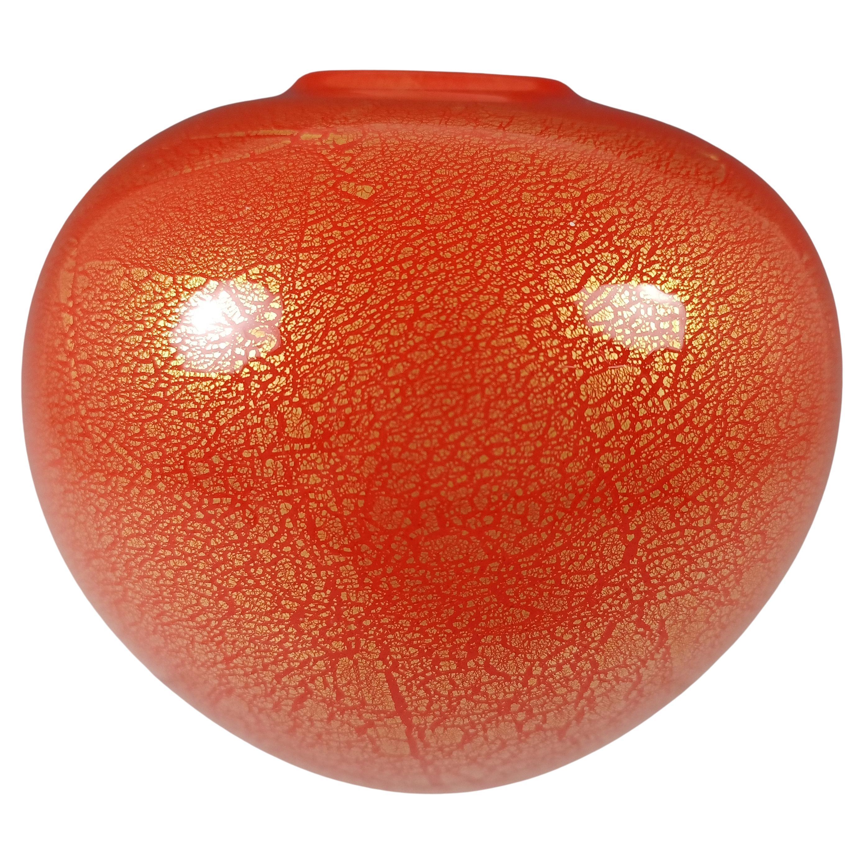 ETIQUETADO Jarrón Globo de cristal "Rojo Azurene" de Isle of Wight Studio