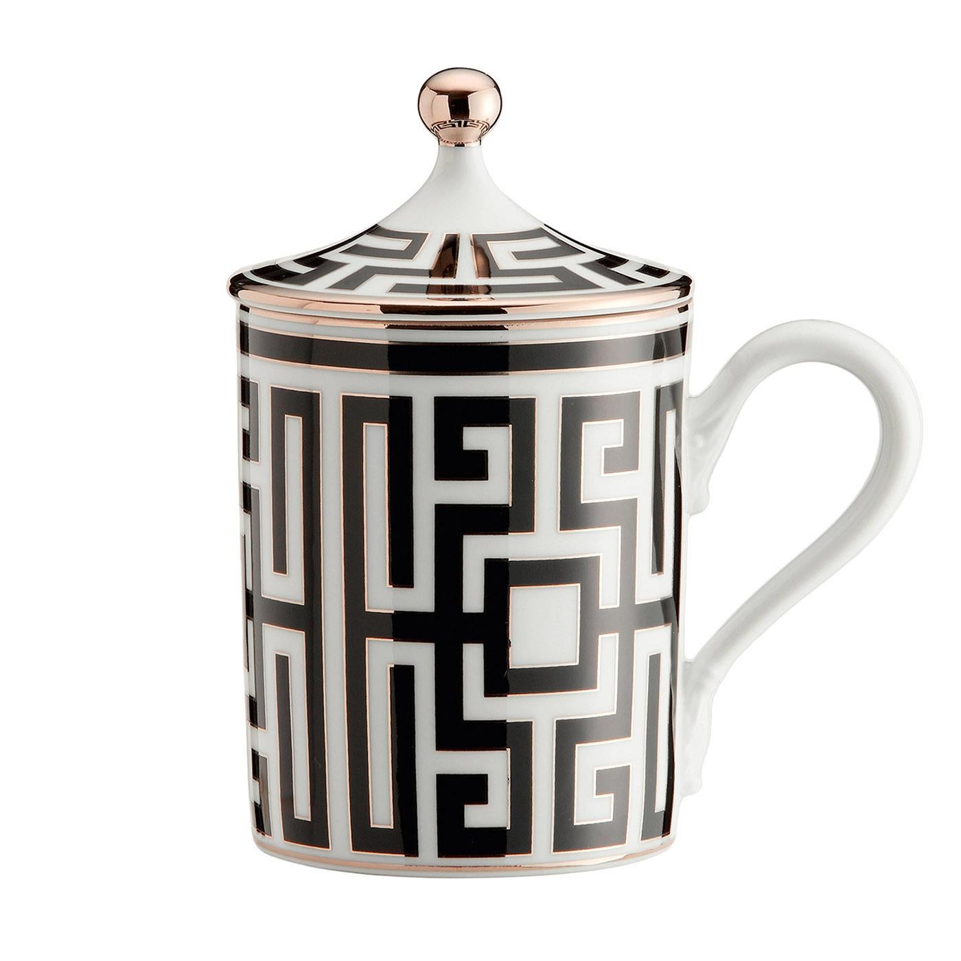 Italian Labirinto Nero Mug with Lid GINORI 1735 For Sale