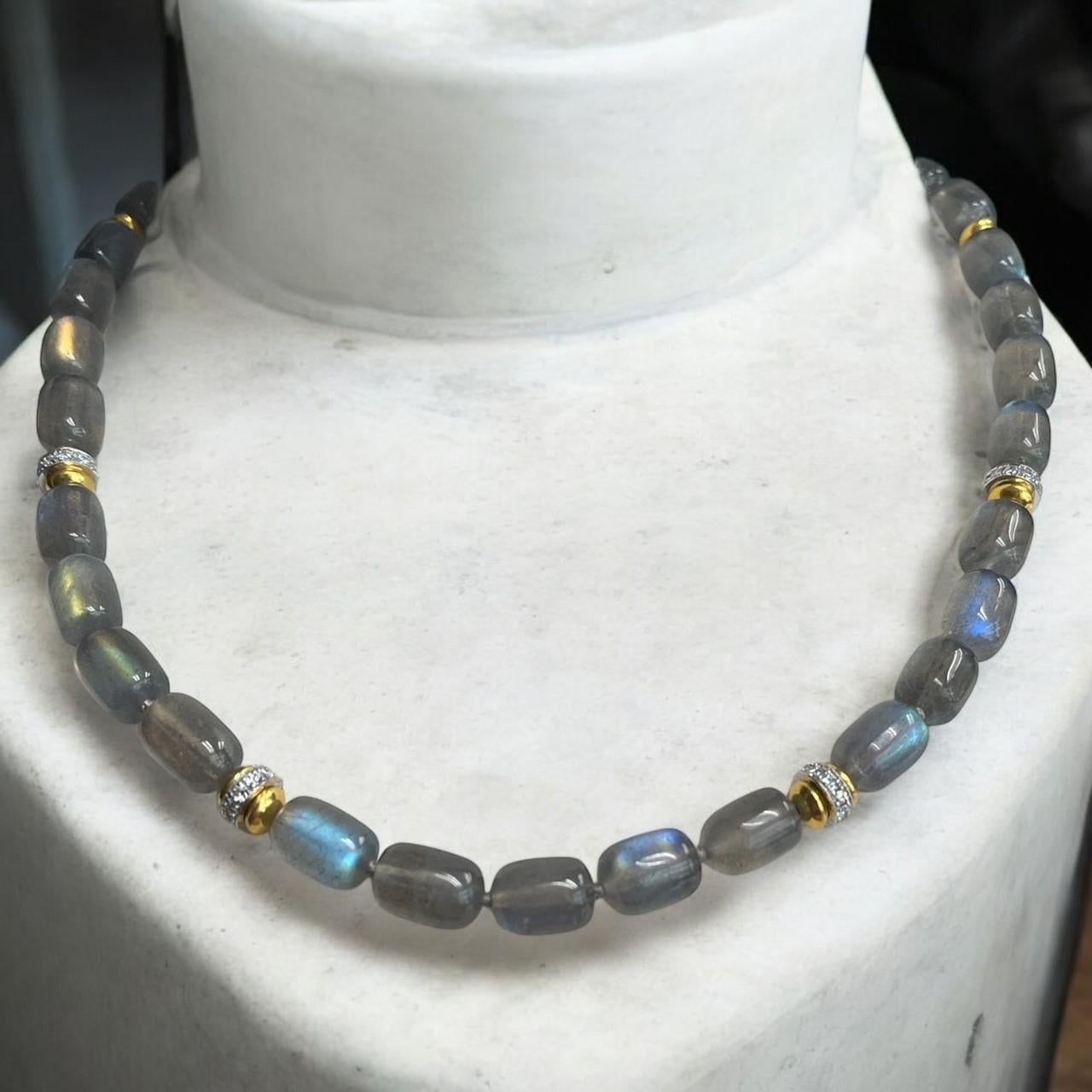 Labradorite Bead Necklace with Diamond and 18k Gold Accents, 18.5 Inches in vendita 1