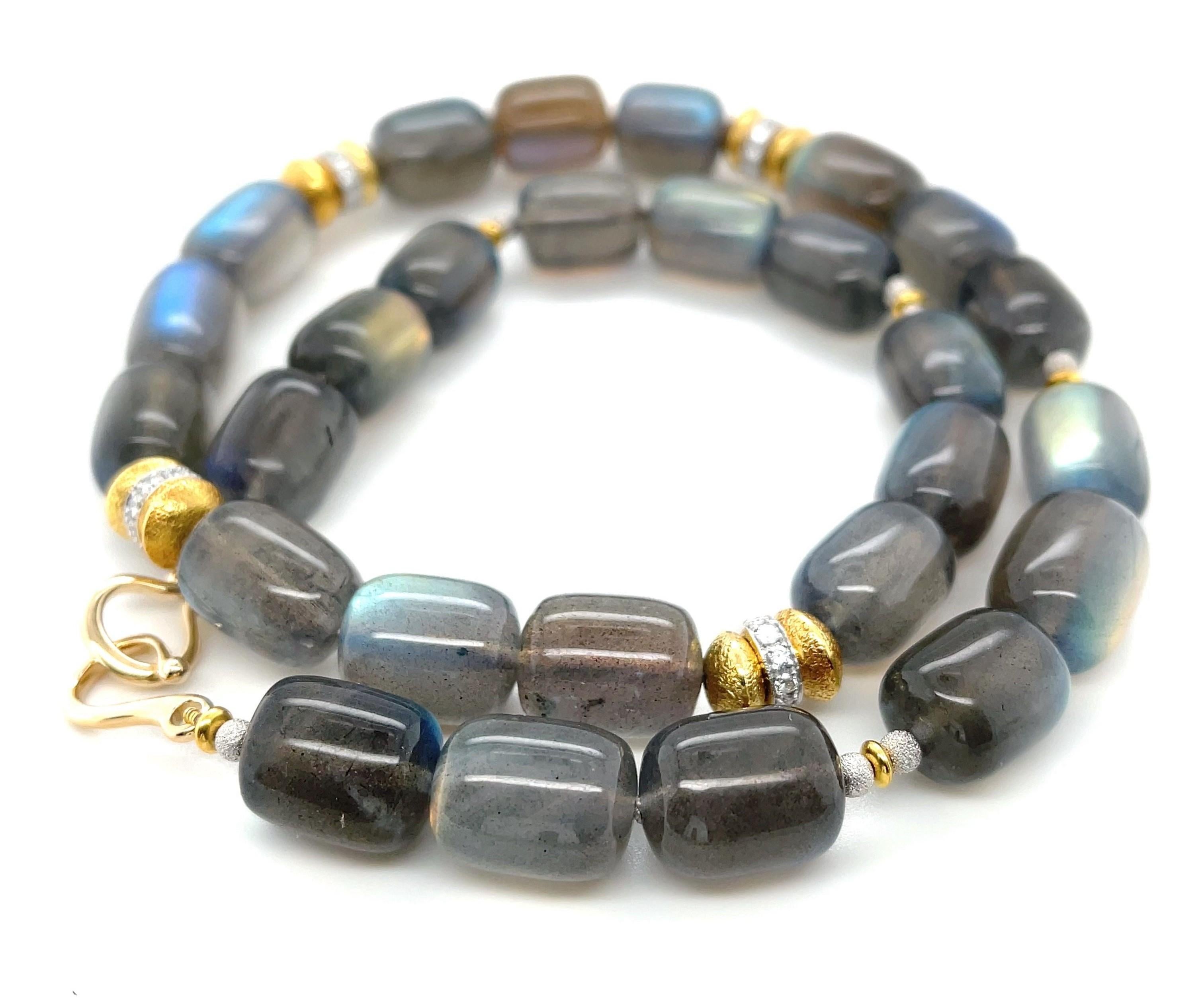 Labradorite Beaded Necklace with Diamond and 18k Gold Accents, 19.5 Inches In New Condition In Los Angeles, CA
