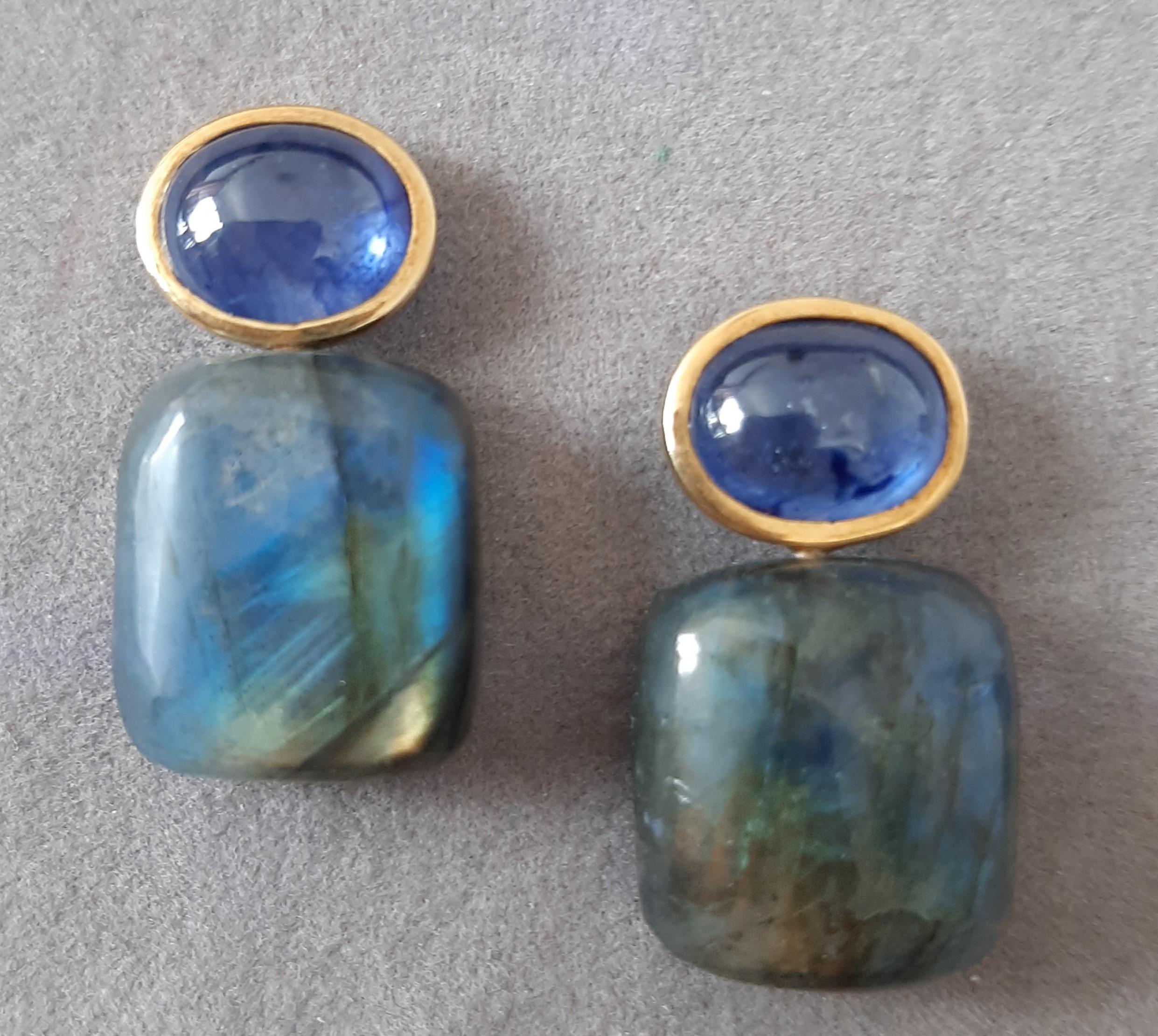 Orecchini di Labradorite a forma di cuscino Cabs Zaffiro Blu Cabs in oro massiccio 14k in vendita 7