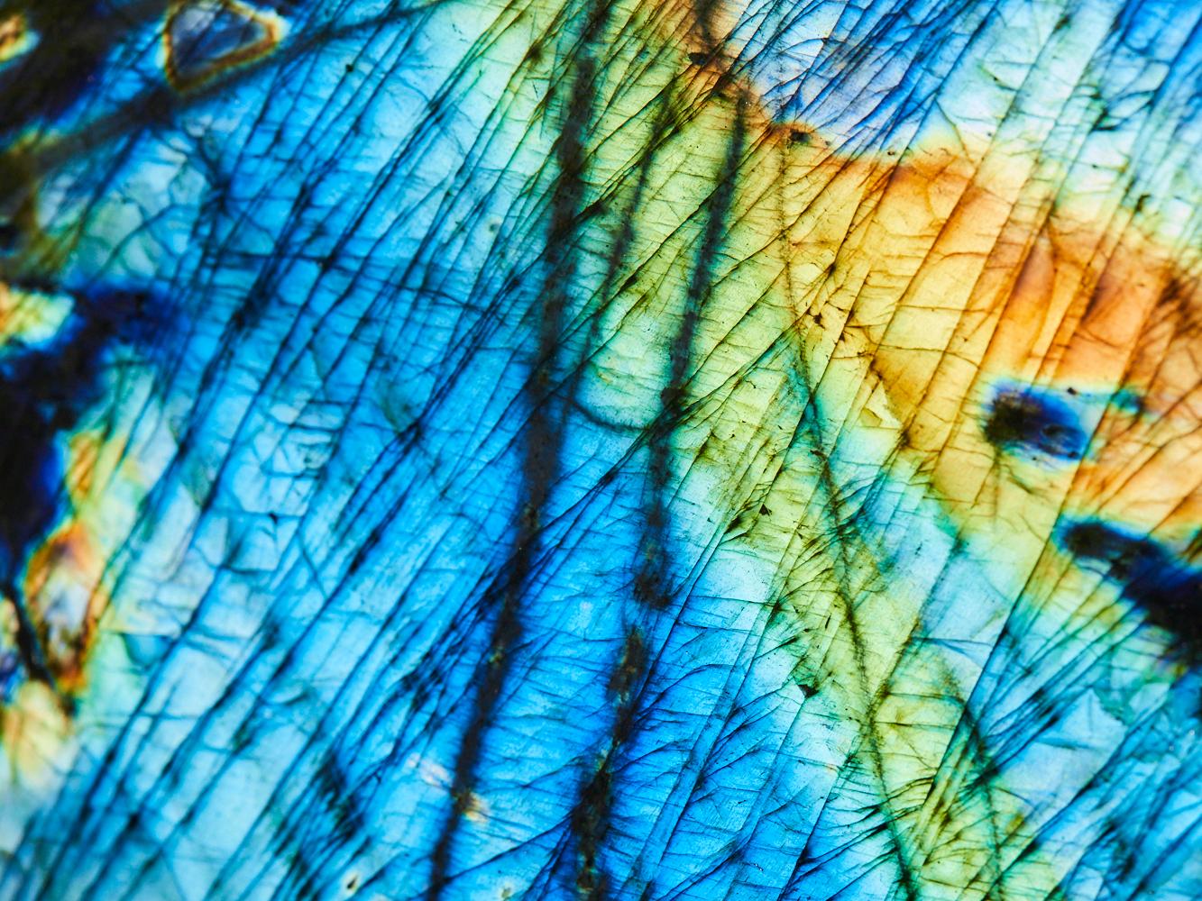 Paysage lumineux en labradorite en vente 9