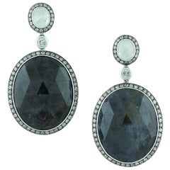 Boucles d'oreilles en goutte en or avec labradorite, pierre de lune et diamant
