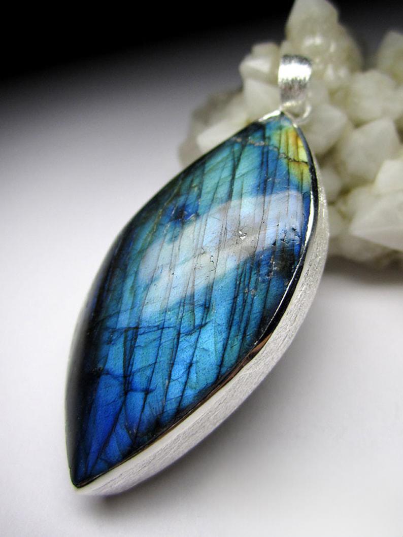 Taglio marquise Ciondolo in argento con pietra di luna labradorite Gemma naturale Stile vintage in vendita