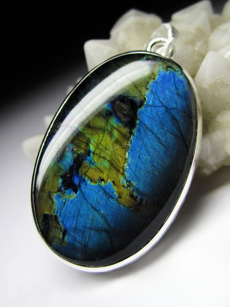 Labradorite Moonstone Silver Pendant Polychrome Blue Green Earth Globe gift wife For Sale 1