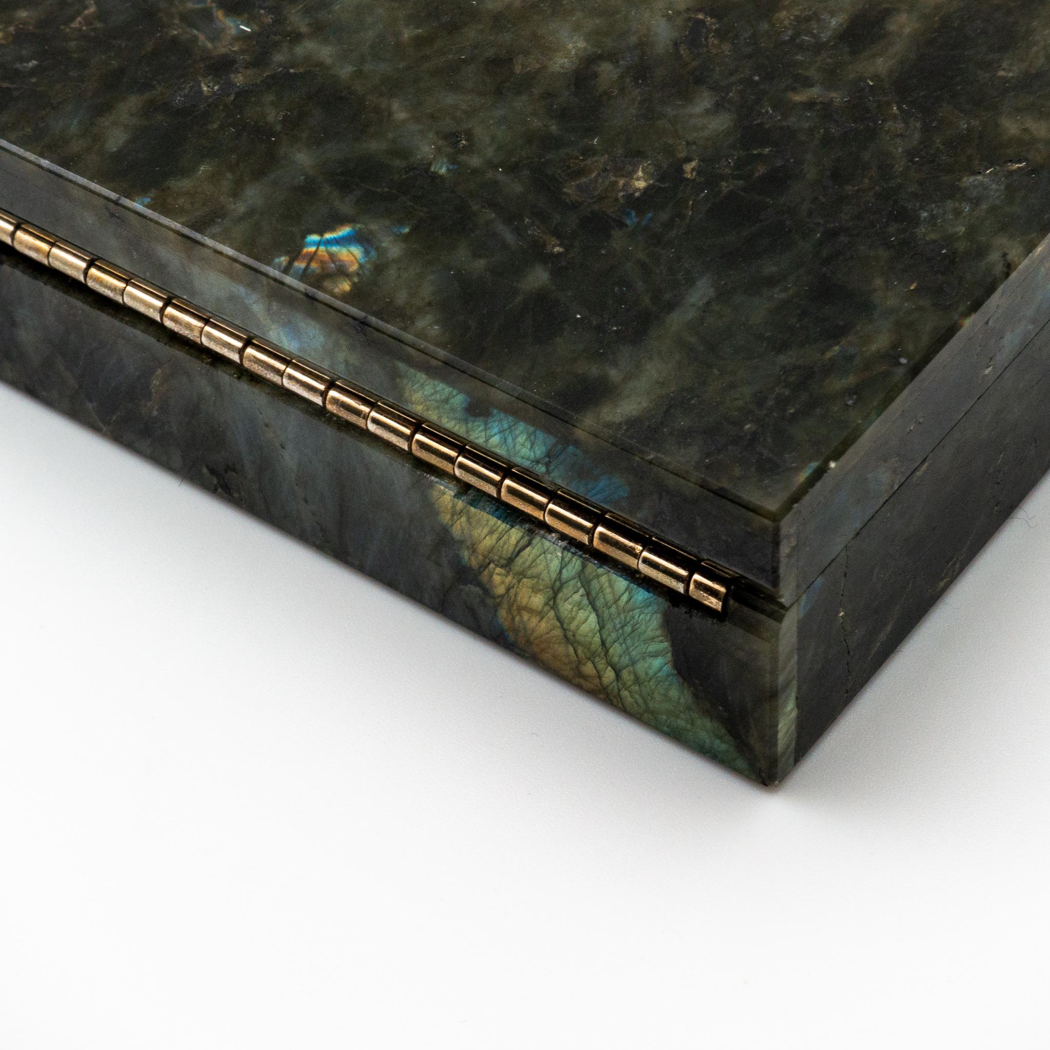 Grand Tour Labradorite Semi Precious Stone Box with Hinged Lid For Sale