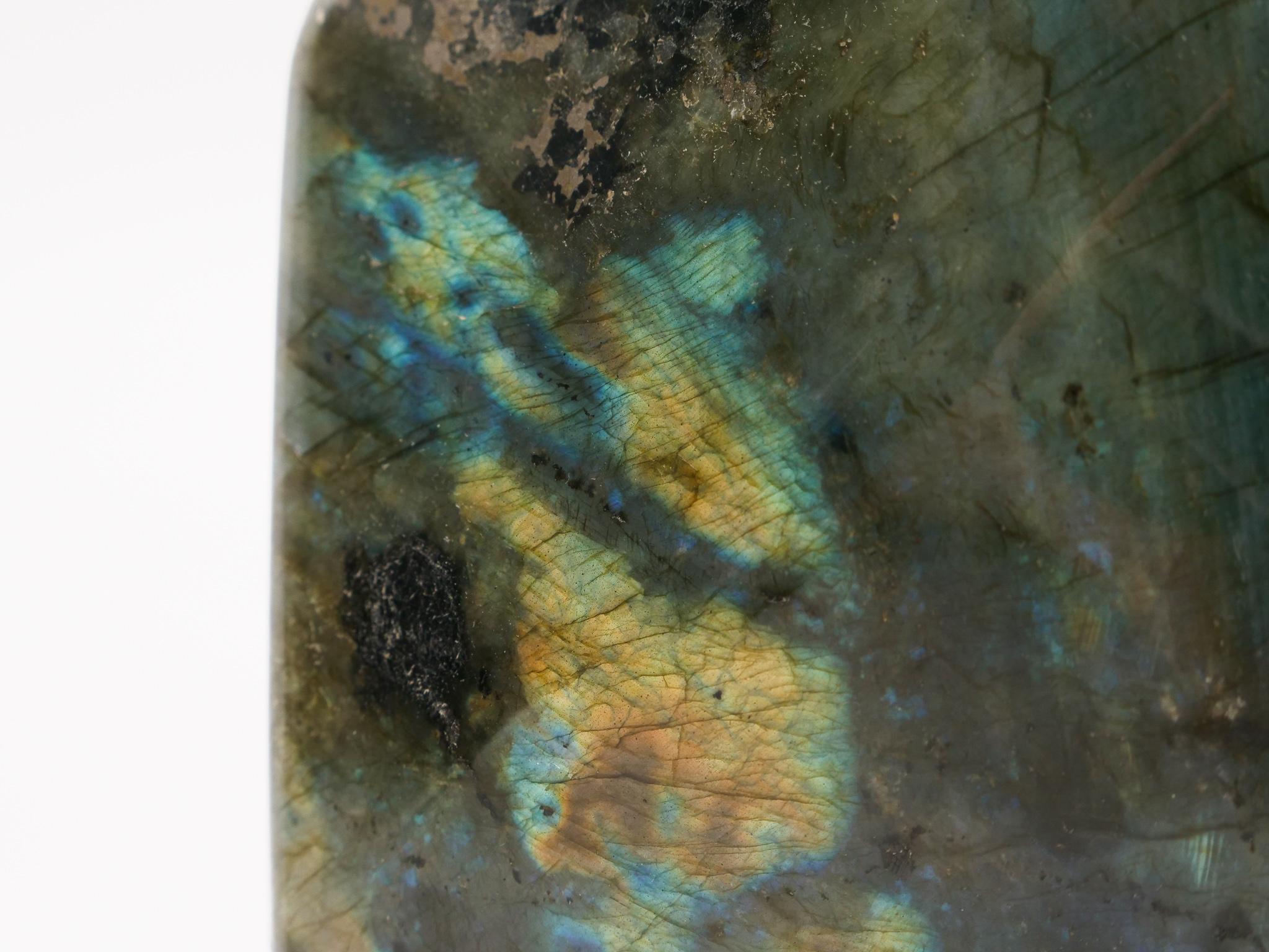 Labradorite Specimen In Excellent Condition In New York, NY