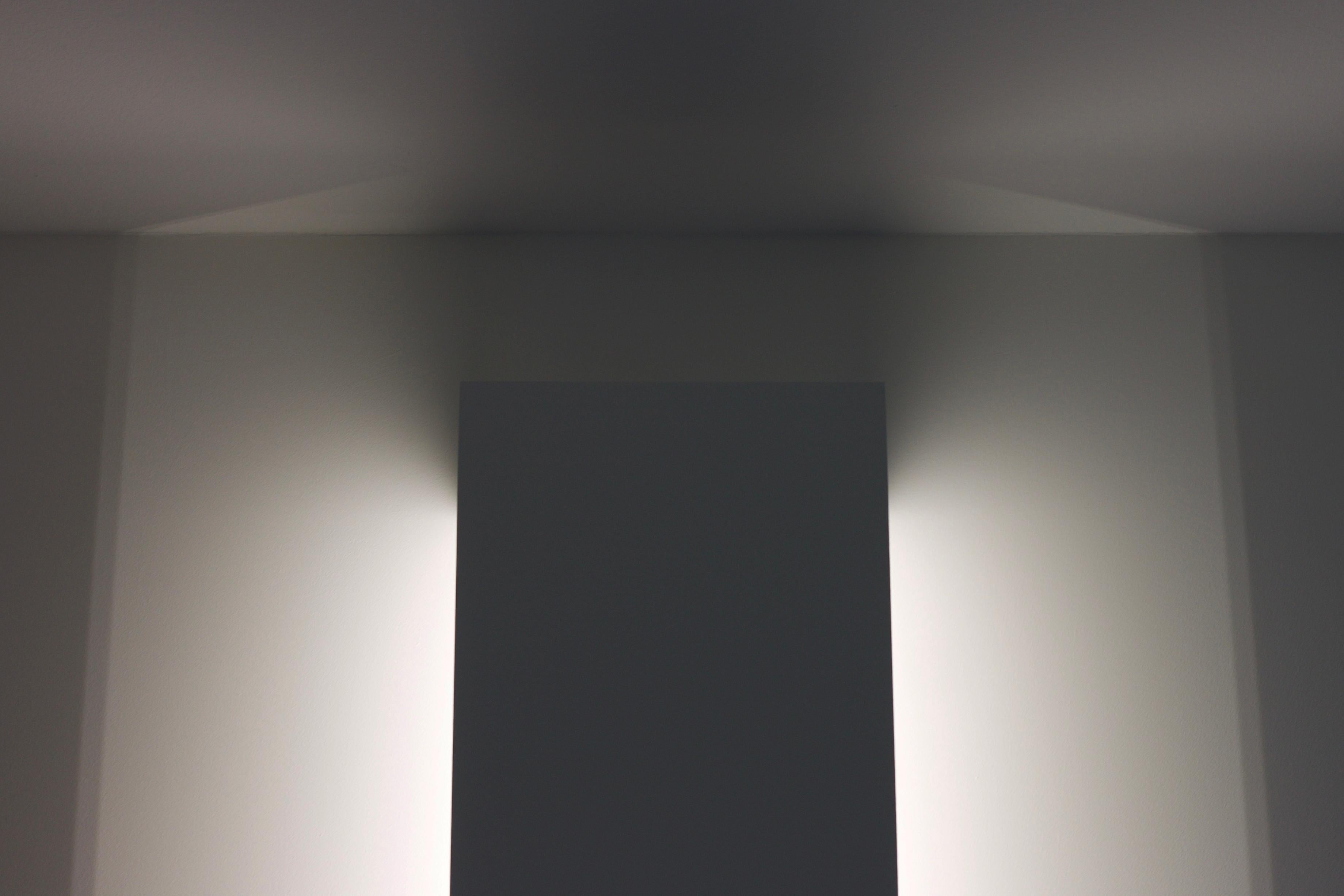 Labyrinth Light Extreme Minimalist Floor Vertical Led Wall Lamp In New Condition For Sale In monza, Monza and Brianza
