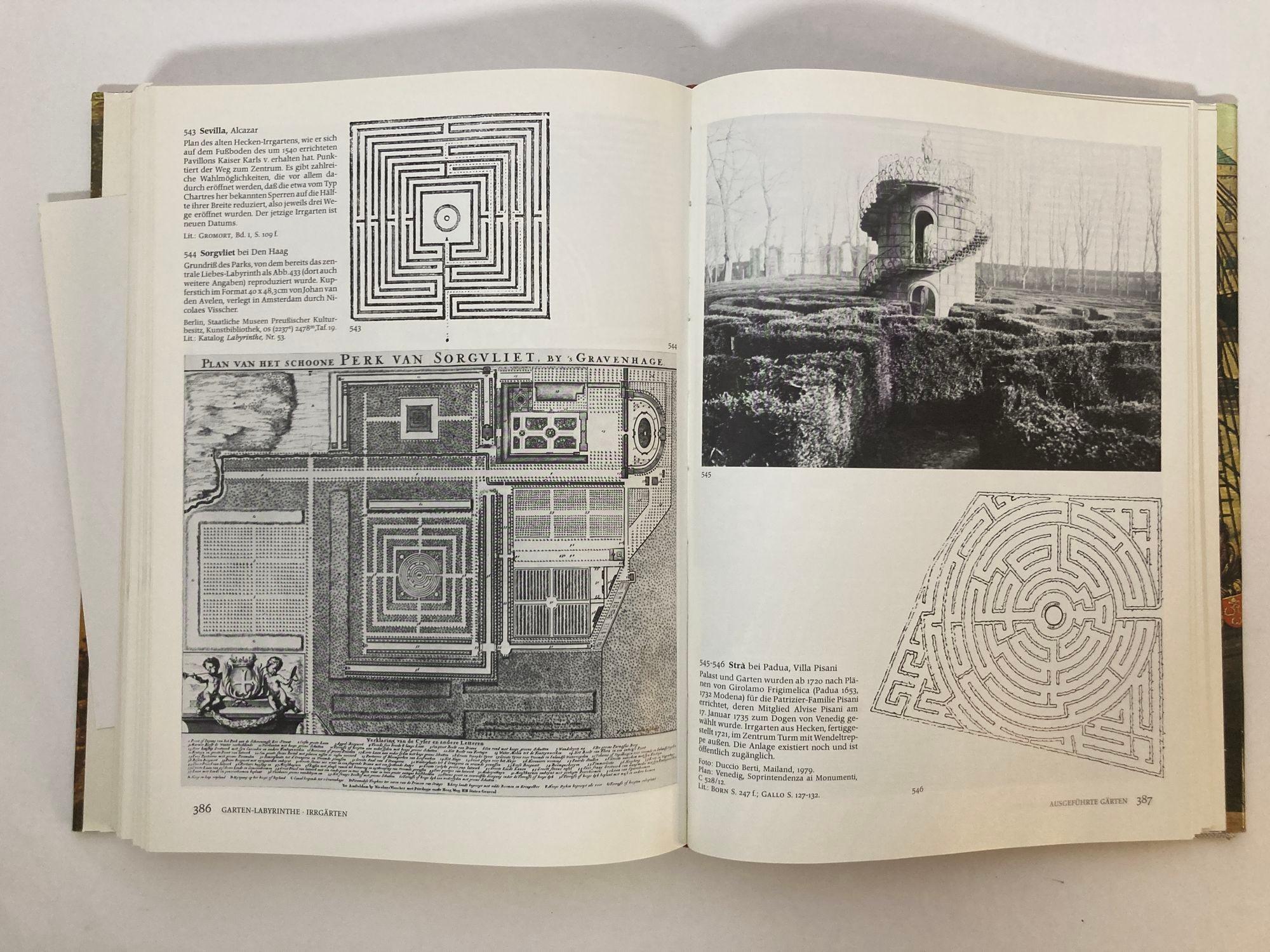 Livre Labyrinthe d'Herman Kern, 1ère édition à couverture rigide de la langue allemande, 1983 en vente 6