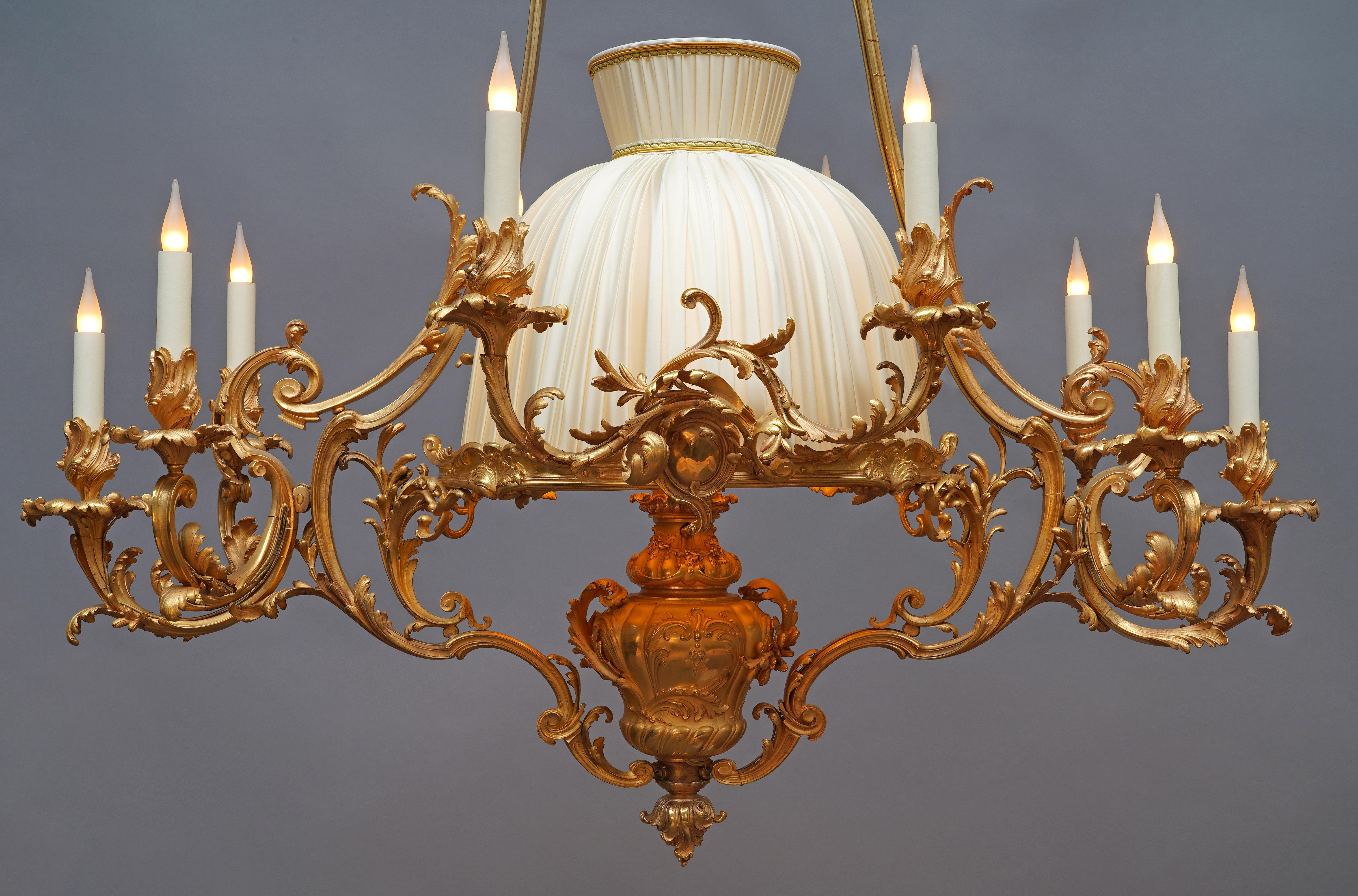 Lacarrière Frères & Delatour, Großer Kronleuchter, Frankreich, um 1870 im Zustand „Gut“ im Angebot in PARIS, FR
