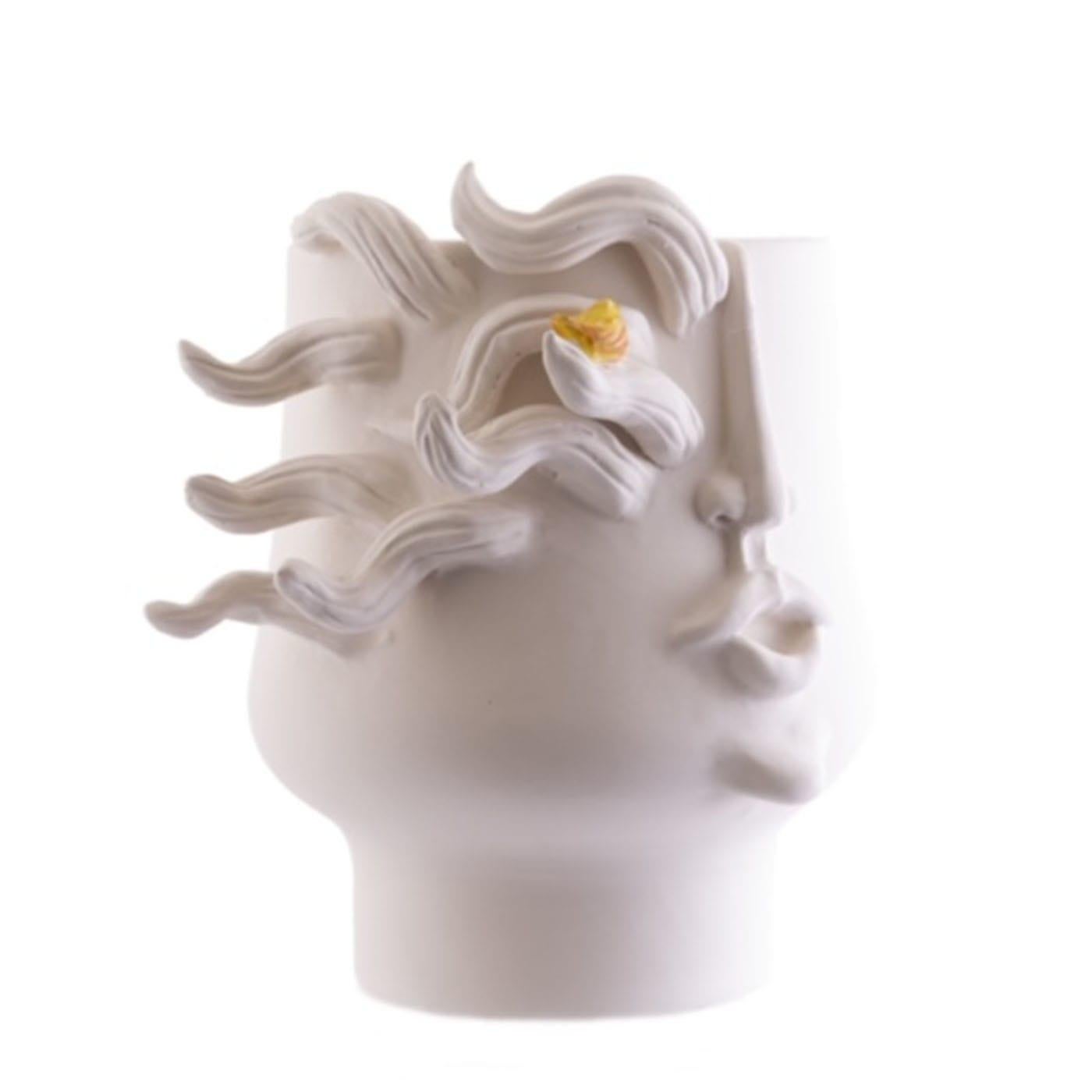 L'Accidara White Vase In New Condition For Sale In Milan, IT