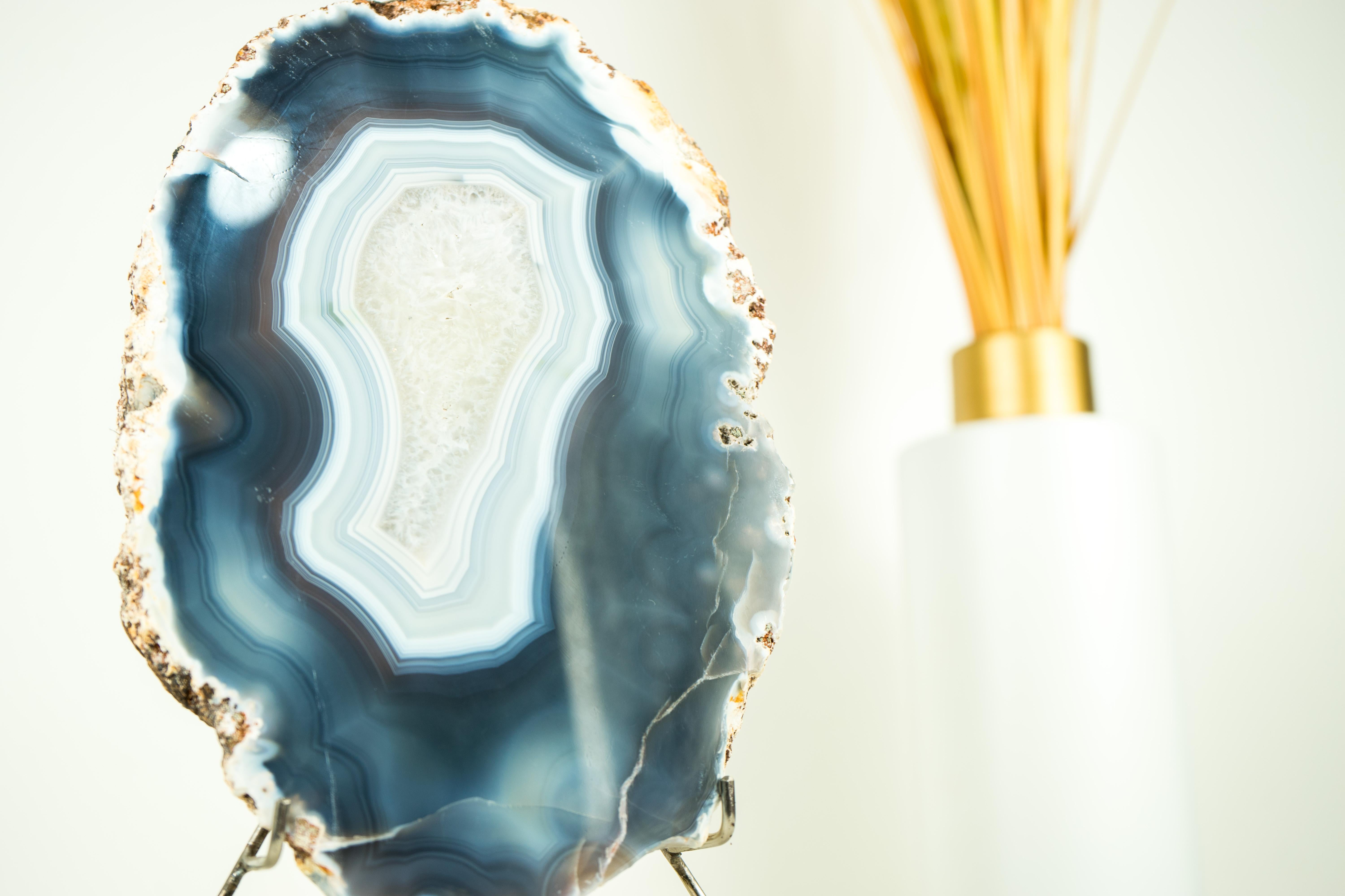 Geoda de Ágata Encaje sobre Soporte con Ágata Azul Natural en Bandas - Todo Natural Brasileño en venta