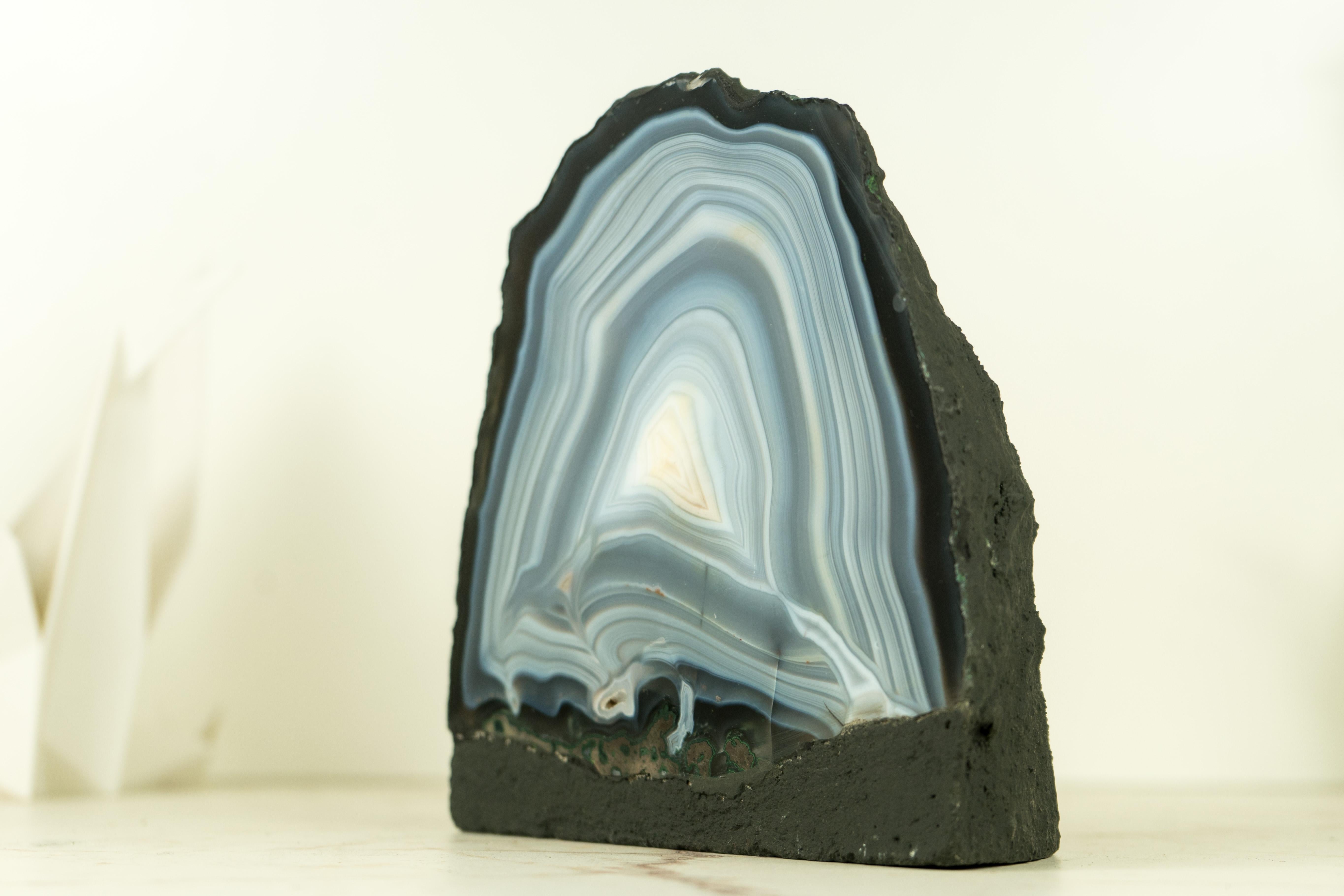 Geode autoportant en dentelle et agate bleue naturelle - Geode en vente 3