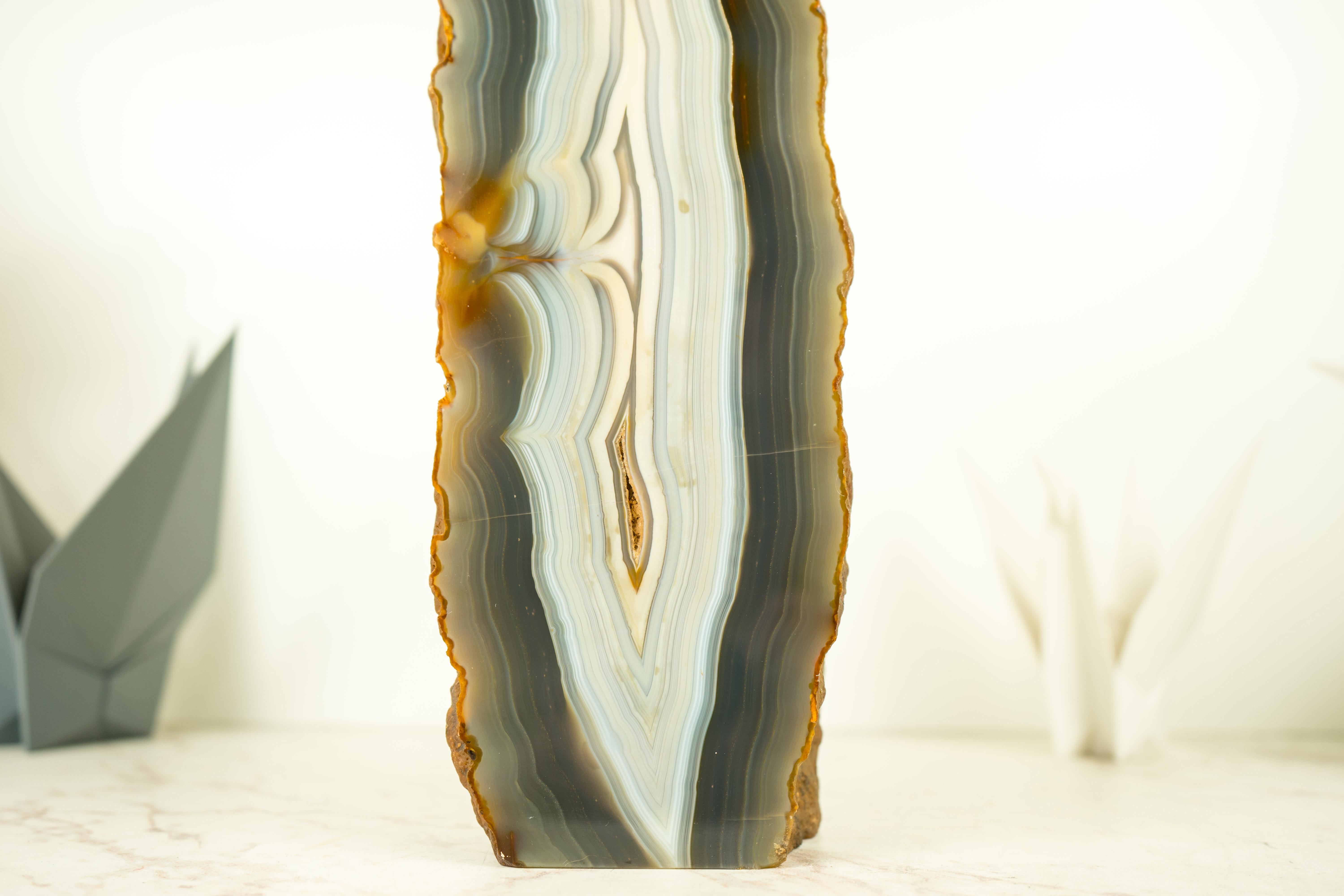 Lace Agate Geode with Natural Fluid Laces as if it was Sculpted by Nature For Sale 2