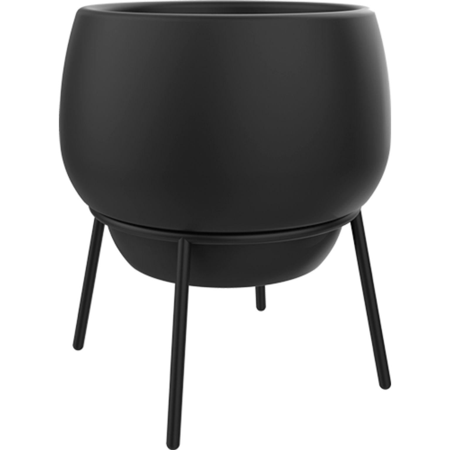 Lace black 65 Pot by Mowee
Dimensions: Ø71 x H76 cm
Material: Polyethylene and stainless steel.
Weight: 9 kg.
Also available in different colors and finishes (Lacquered or retroilluminated).

Lace is a collection of furniture made by
