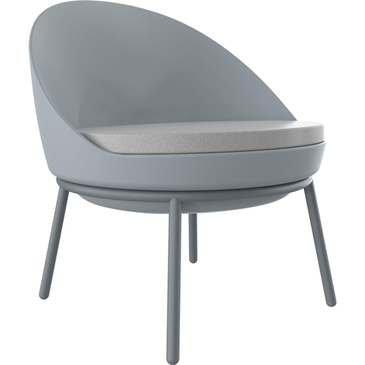 Lace grey lounge chair with cushion by MOWEE
Dimensions: D70 x W66 x H75.5 cm
Material: Polyethylene, Stainless Steel
Weight: 10.5 kg
Also Available in different colours and finishes. 

Lace is a collection of furniture made by rotomoulding.