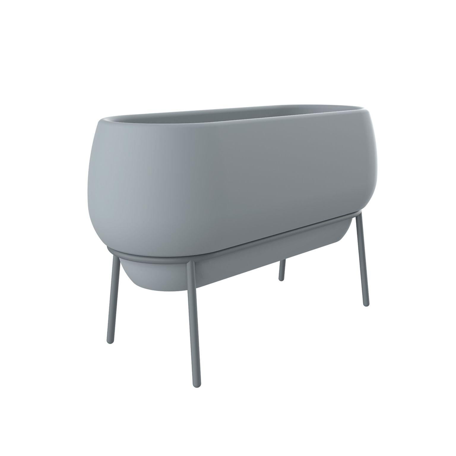 Lace grey planter by Mowee.
Dimensions: D50 x W120 x H76 cm.
Material: Polyethylene and stainless steel.
Weight: 13.5 kg.
Also available in different colours and finishes. (Lacquered or retroilluminated).

Lace is a collection of furniture