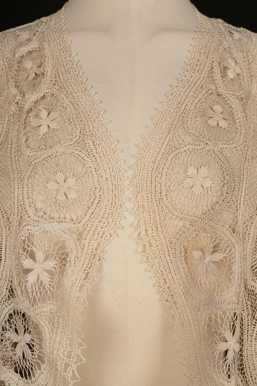Lace Set of Short-Sleeved Jacket and Long Skirt, 1910 For Sale 3