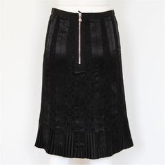 Dolce & Gabbana Lace skirt size 40