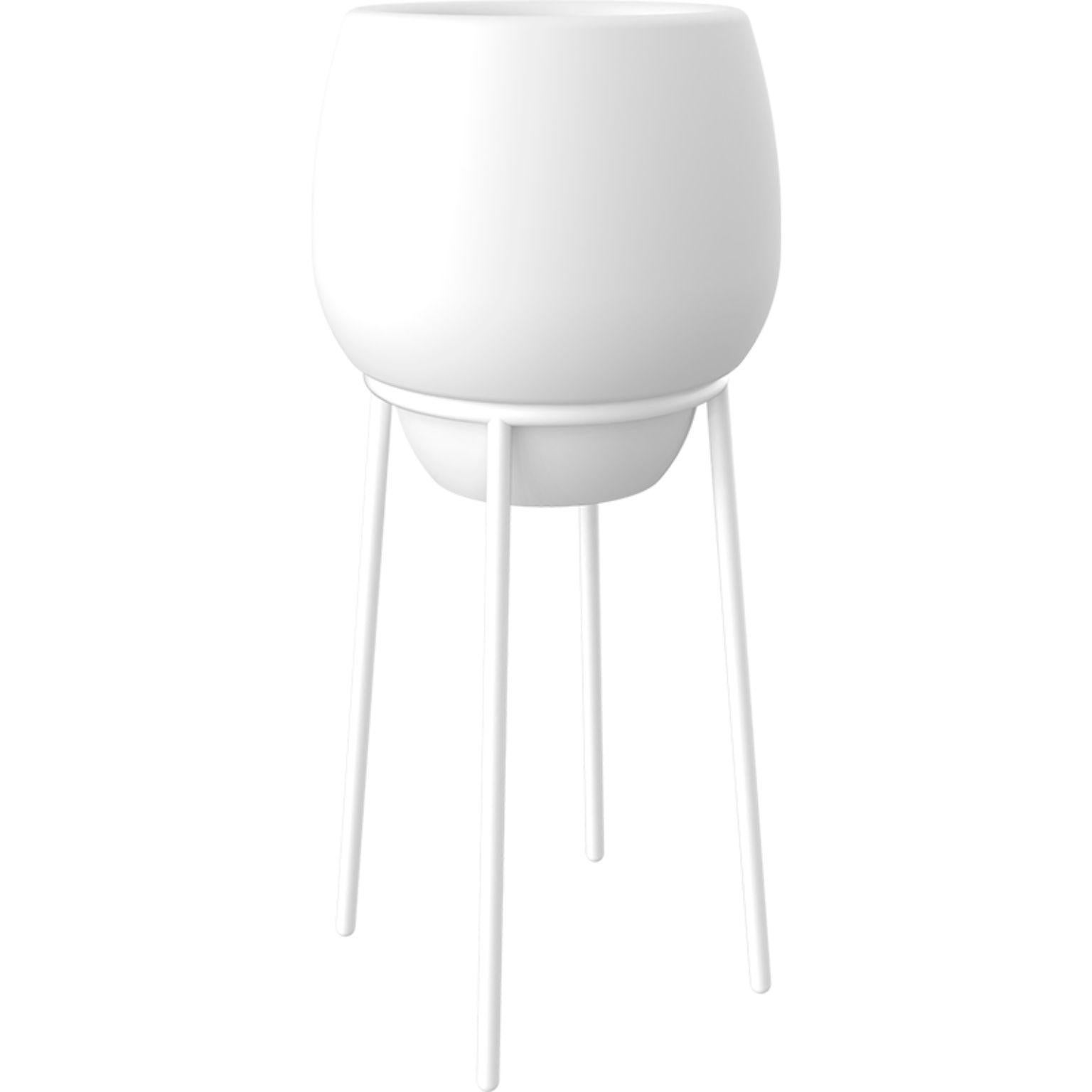 Lace white high 50 Pot by Mowee
Dimensions: Ø55 x H112 cm.
Material: Polyethylene and stainless steel.
Weight: 9 kg.
Also available in different colors and finishes (Lacquered or retroilluminated).

Lace is a collection of furniture made by