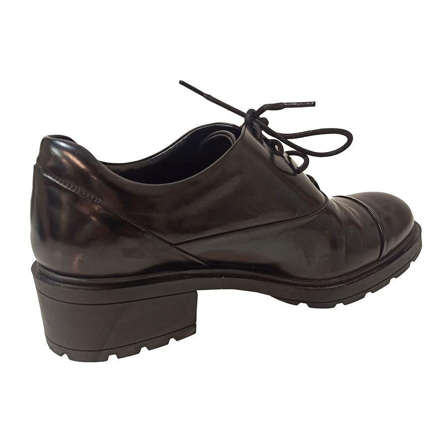 Black Hogan Laced shoes size 38 For Sale