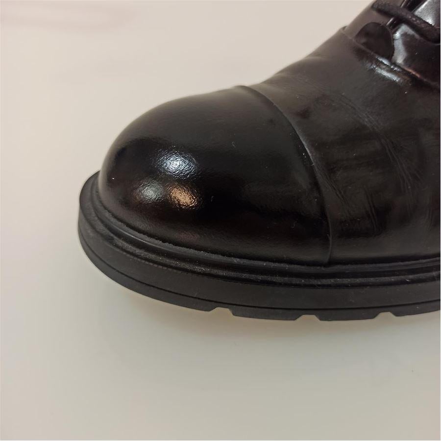Hogan Laced shoes size 38 In Excellent Condition For Sale In Gazzaniga (BG), IT