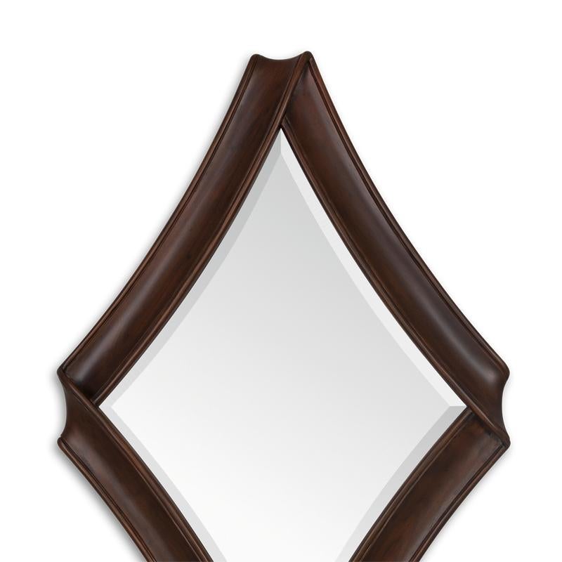 Mirror lacet with solid mahogany wood frame
and with bevelled mirror glass. Also available in:
L 47 x D 5 x H 74 cm. Price: 2100,00€
L 59 x D 5 x H 94 cm. Price: 2500,00€
L 72 x D 5 x H 113 cm. Price: 2800,00€
L 84 x D 5 x H 132 cm. Price: