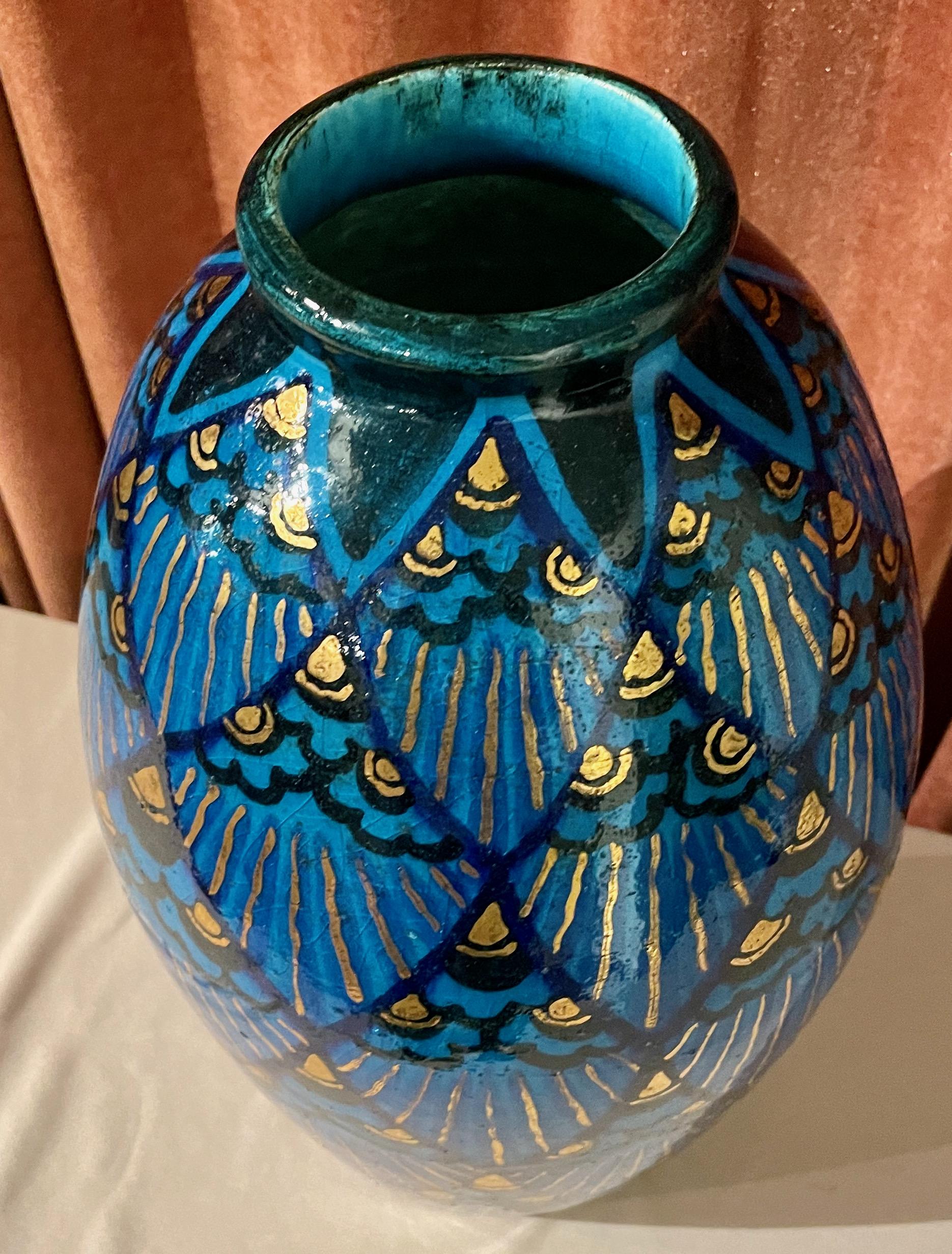 Lachenal Céramique unique Art déco poterie française de qualité musée. Cette pièce très importante fait partie d'un long héritage de la famille Lachenal qui a commencé avec Edmond Lachenal (3 juin 1855-10 juin 1948) qui était un potier français. Il