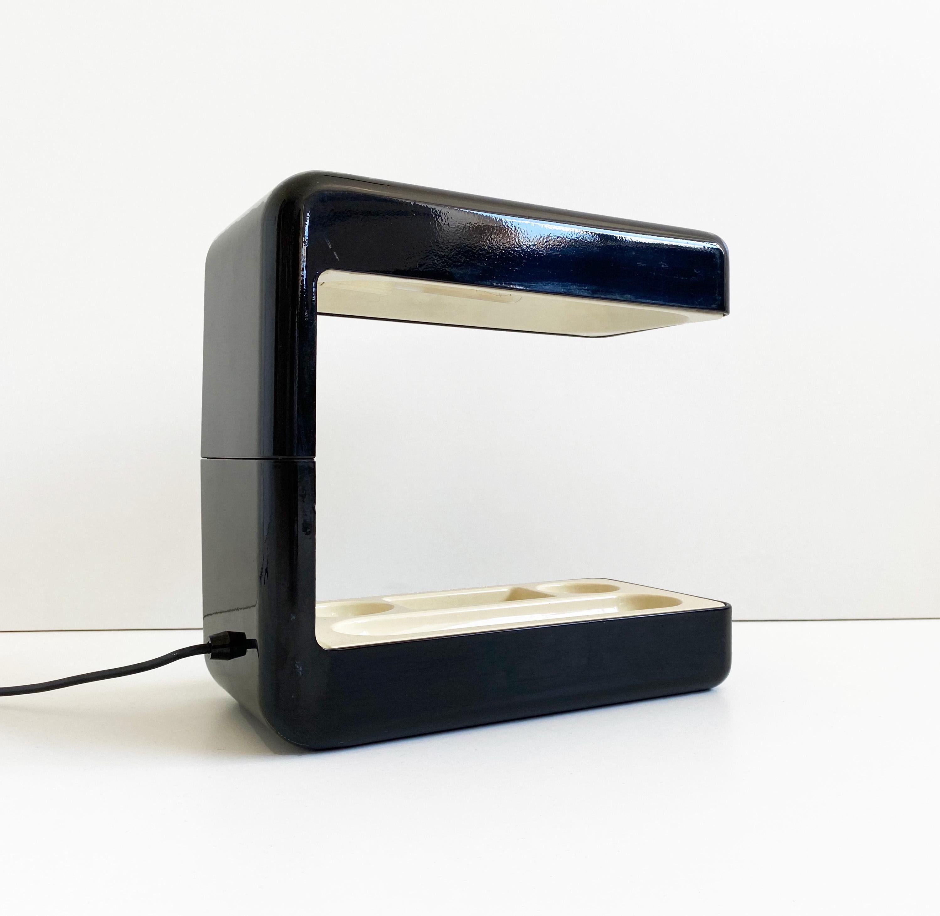 Lack Metal 'Isos' Desk Lamp by Giotto Stoppino, Italy, c.1970 In Good Condition For Sale In Surbiton, GB