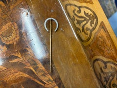 LaCloche PARIS, oro giallo 18k, platino e diamanti, spilla a bastone a ferro di cavallo antica